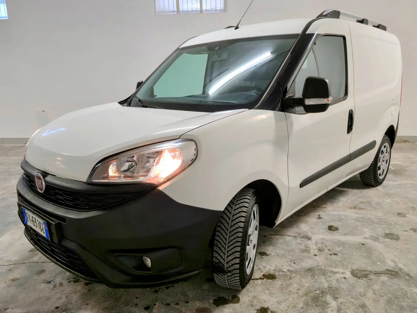 Fiat Doblo T-jet Natural Power Cargo Maxi Blanco - 1