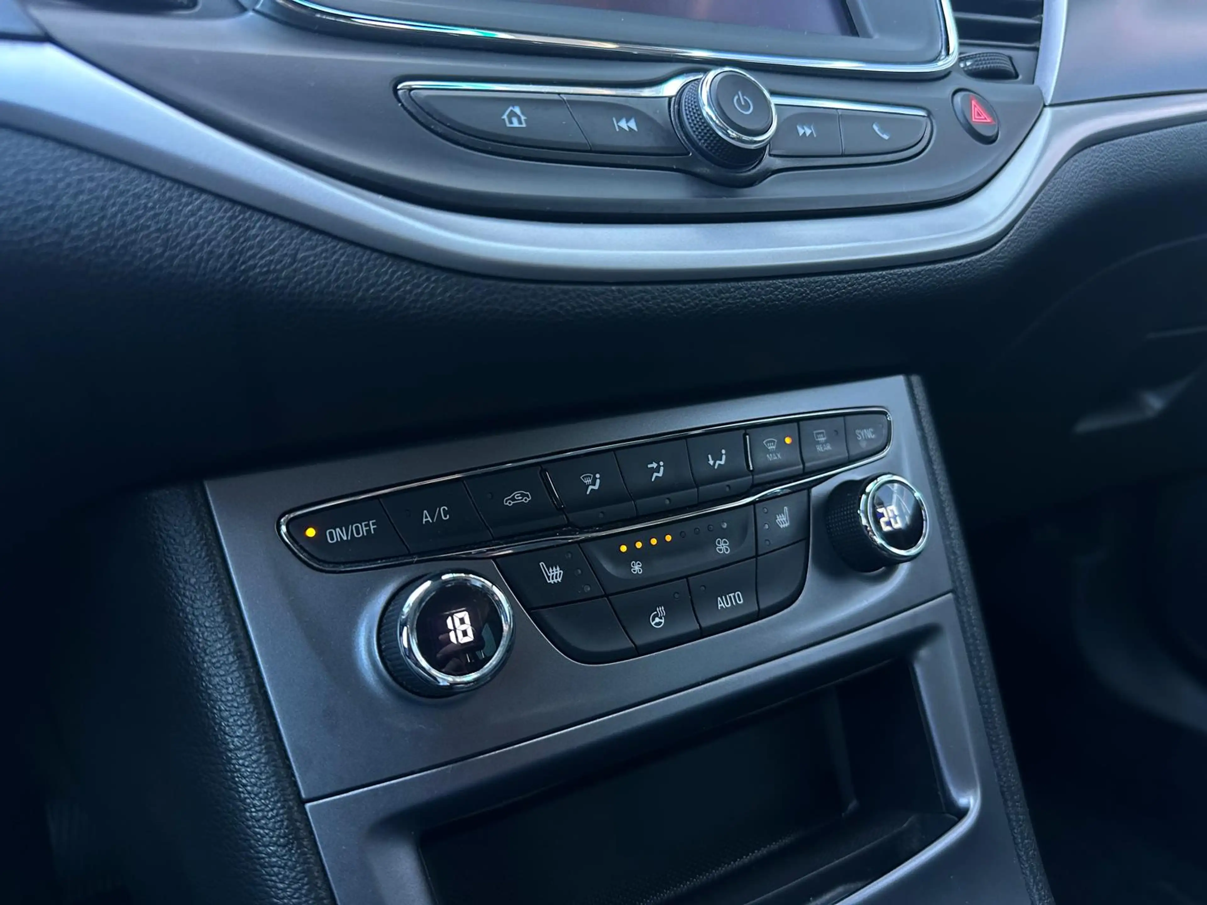 Opel Astra Sports Tourer Business Edition, Airco, Camera, Car — photo 19