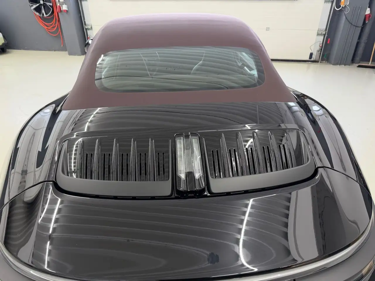 Porsche 911 Carrera 4 GTS T-Hybrid Cabriolet,Liftsystem, 4