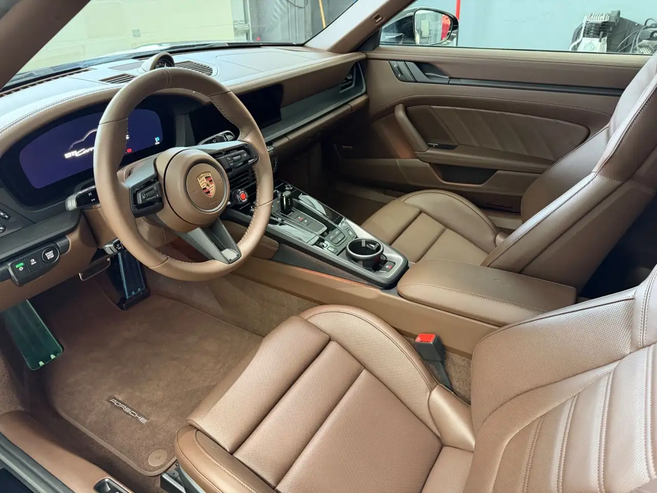 Porsche 911 Carrera 4 GTS T-Hybrid Cabriolet,Liftsystem, 8