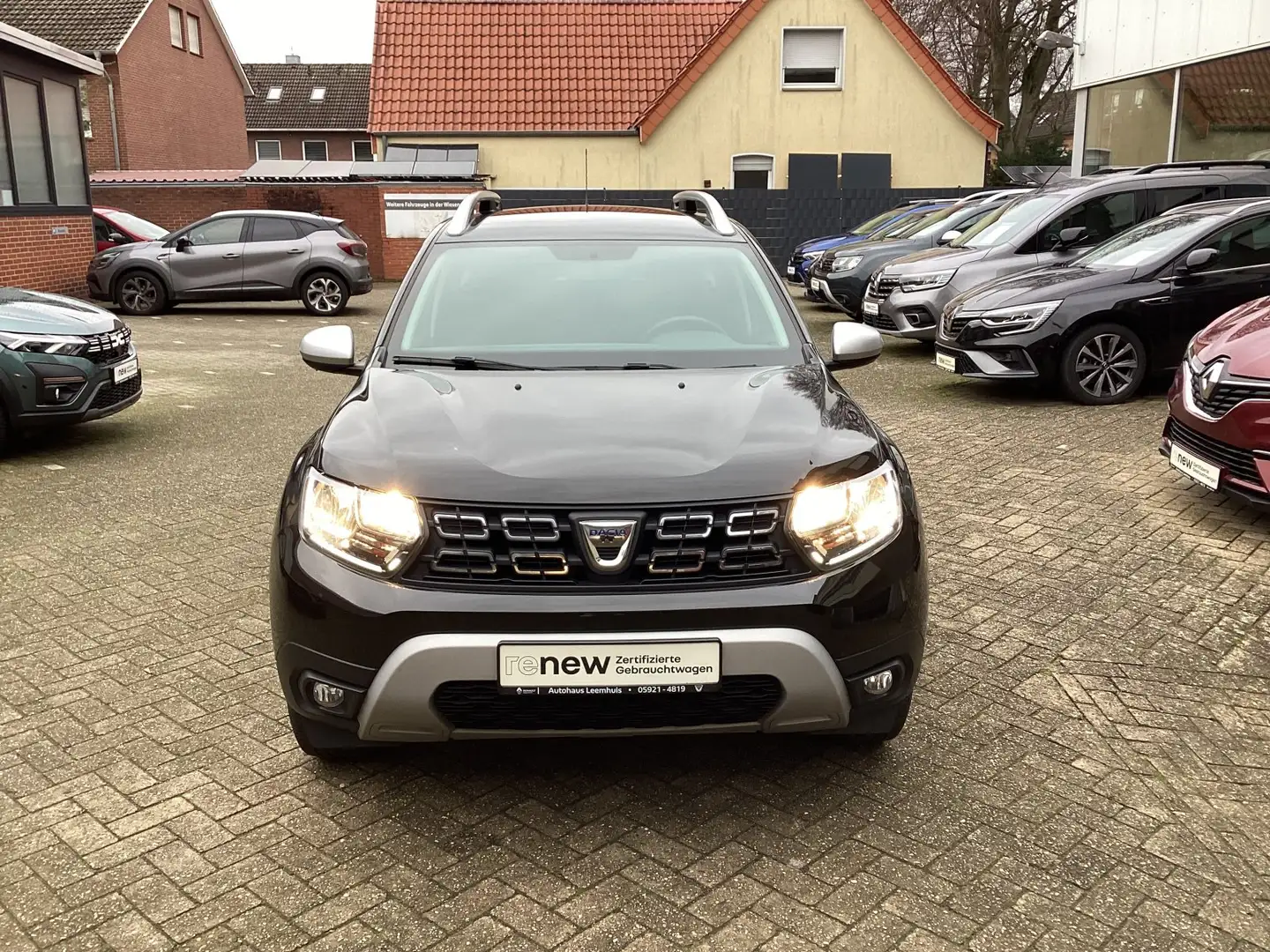 Dacia Duster Urban 1.3 TCe 130 2WD (EURO 6d) Schwarz - 2