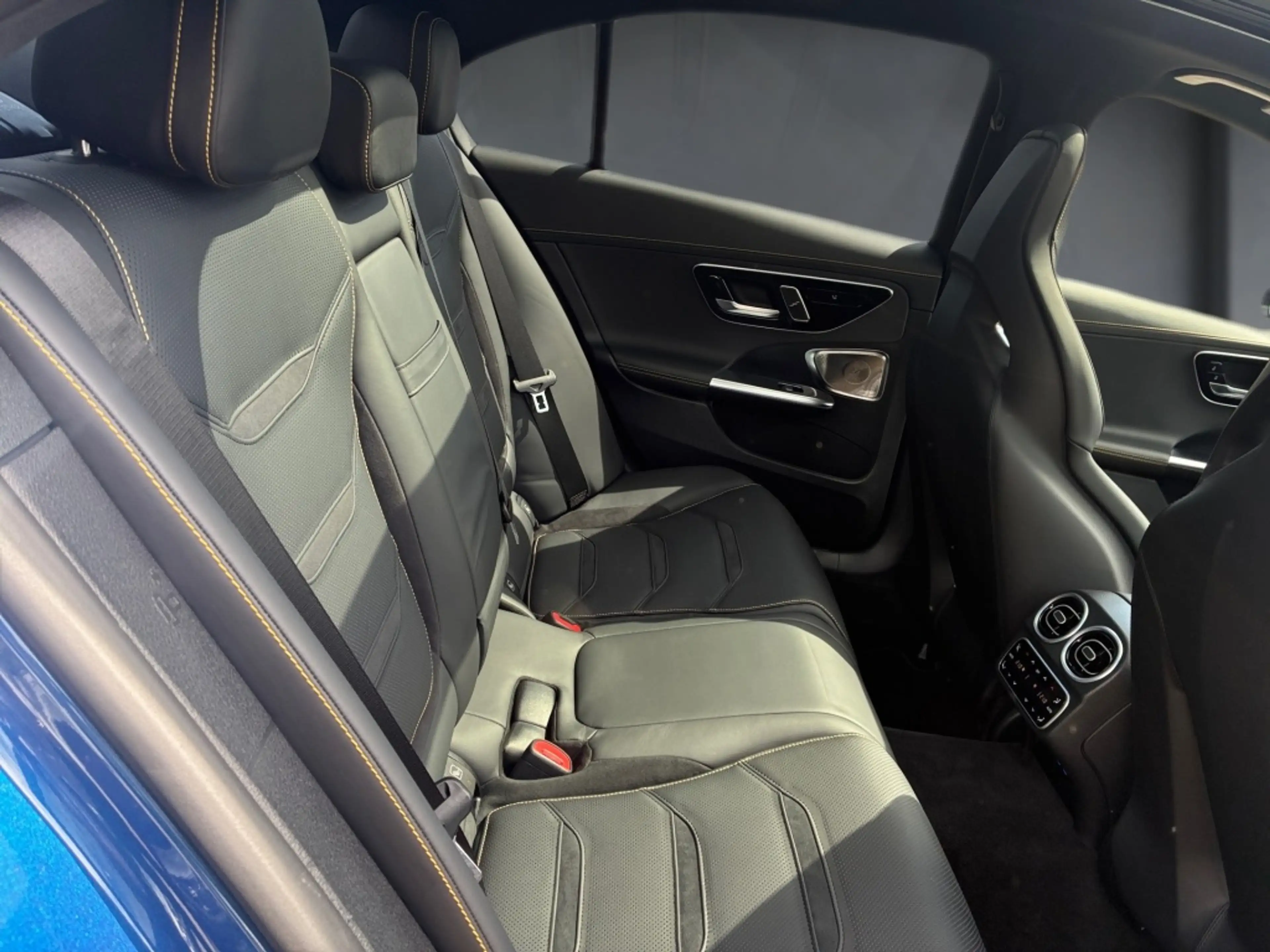 Mercedes-Benz C 43 AMG AMG C 43 4M DriversPack PremPlus Carbon2 Night2 — photo 13