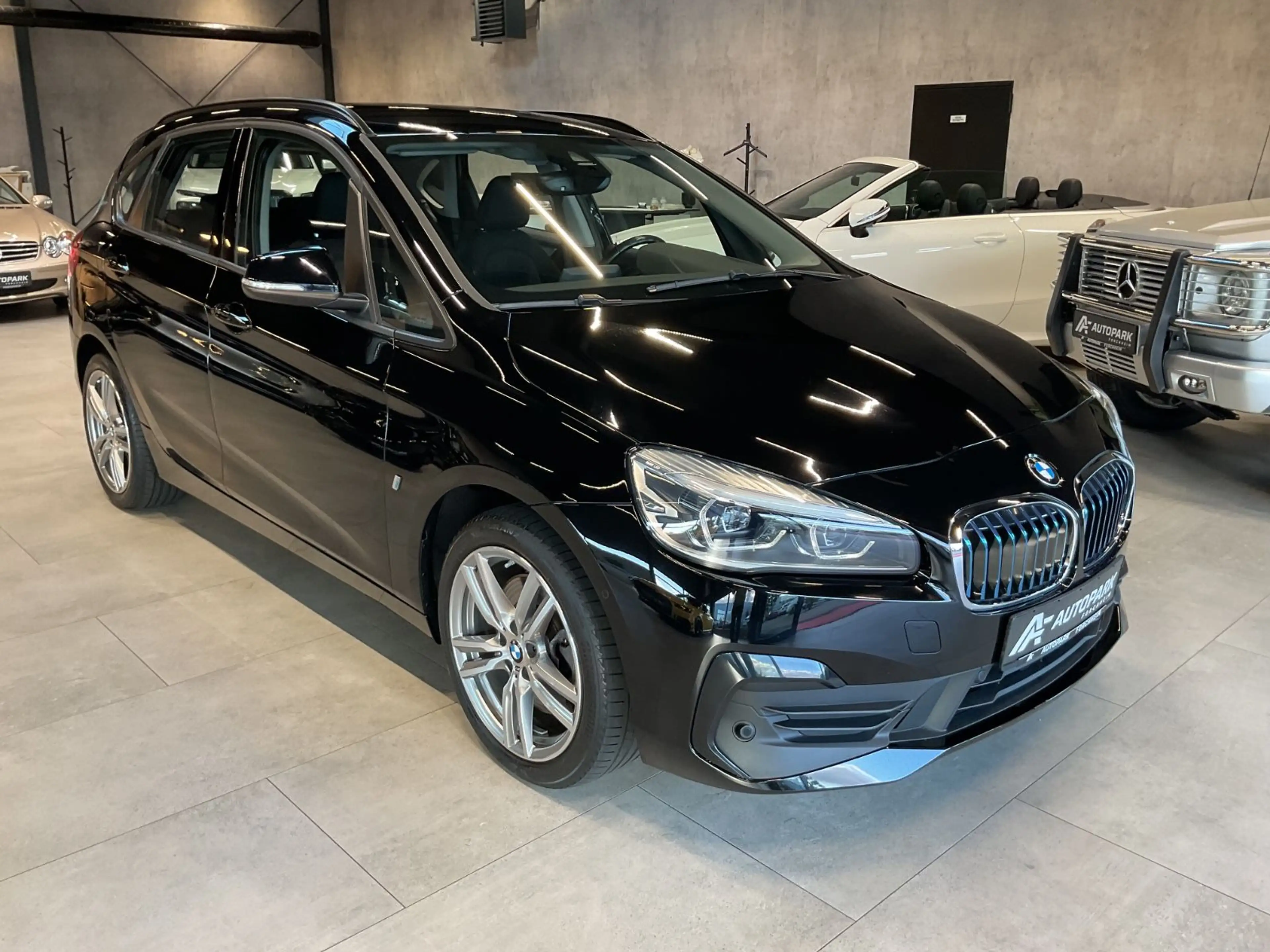 BMW 225 225xe Active Tourer Advantage Navi Sitzh. — photo 2