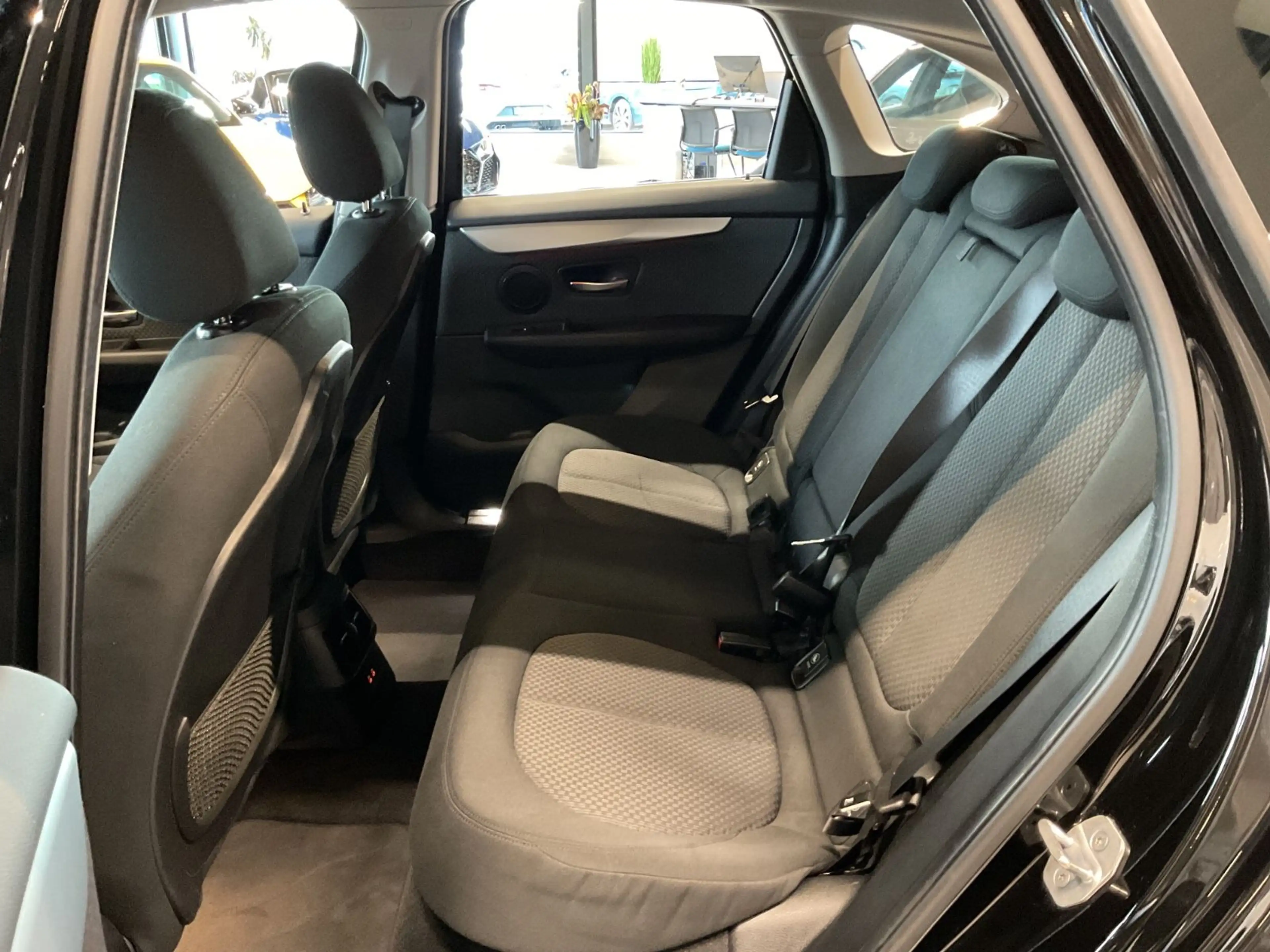BMW 225 225xe Active Tourer Advantage Navi Sitzh. — photo 15