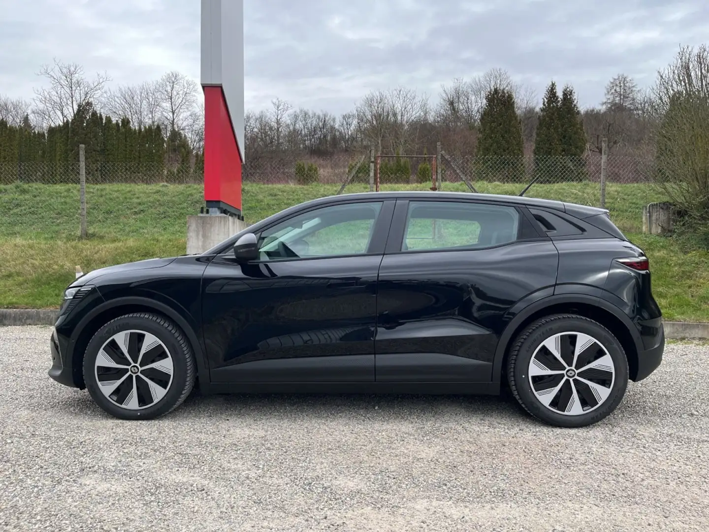 Renault Megane E-Tech Evolution sofort verfügbar Klima Navi Schwarz - 2
