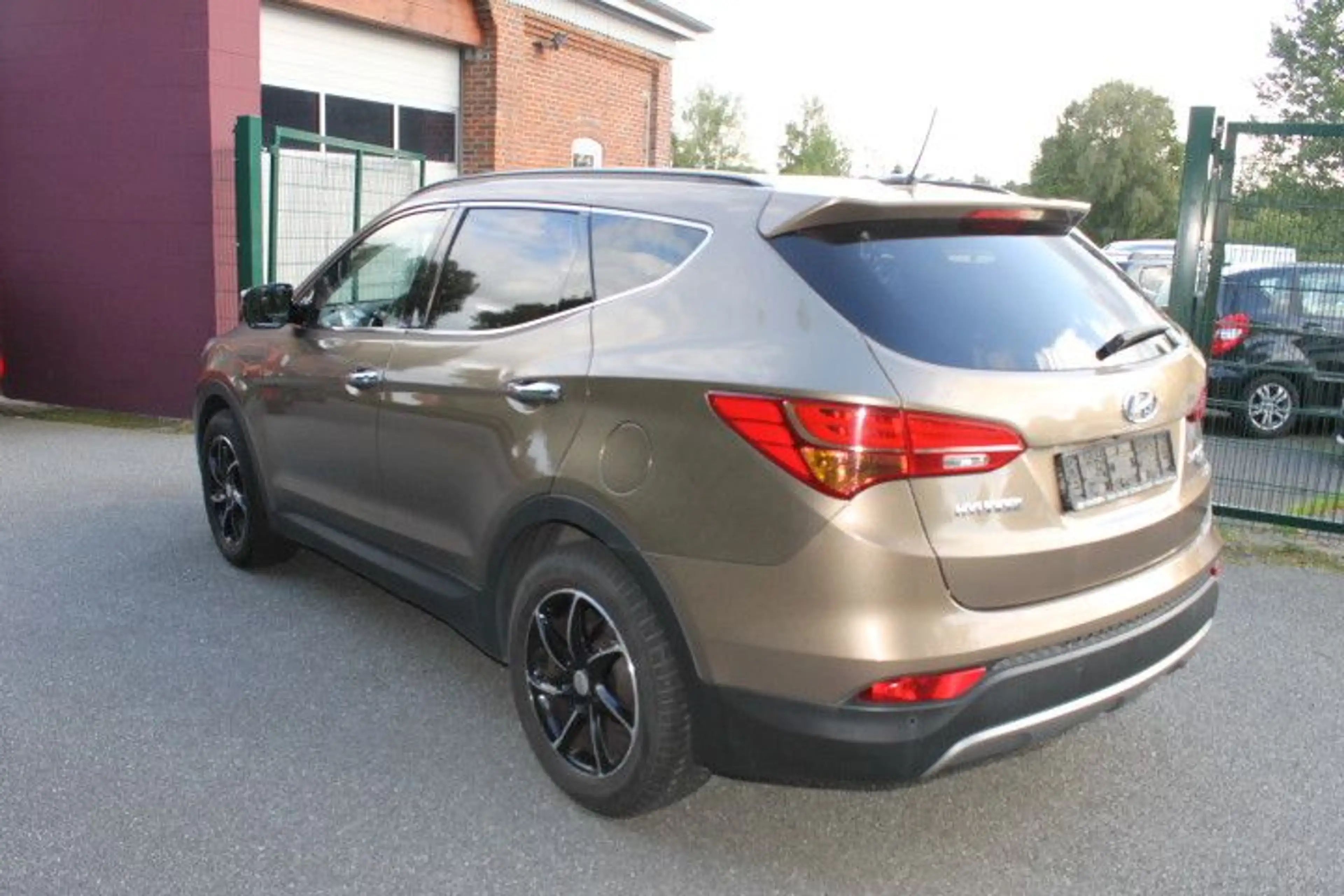 Hyundai SANTA FE Premium 4WD — photo 10