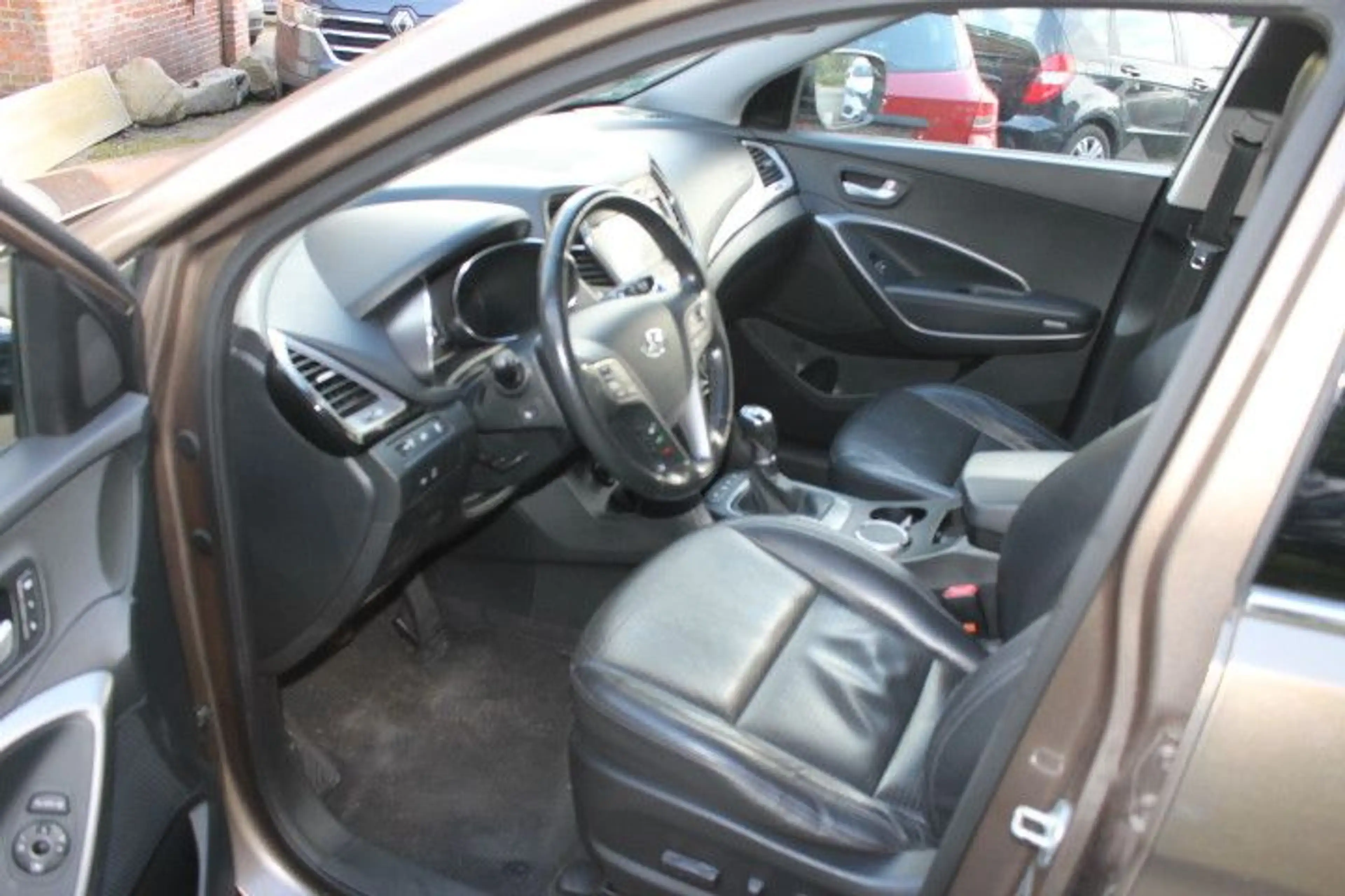 Hyundai SANTA FE Premium 4WD — photo 6