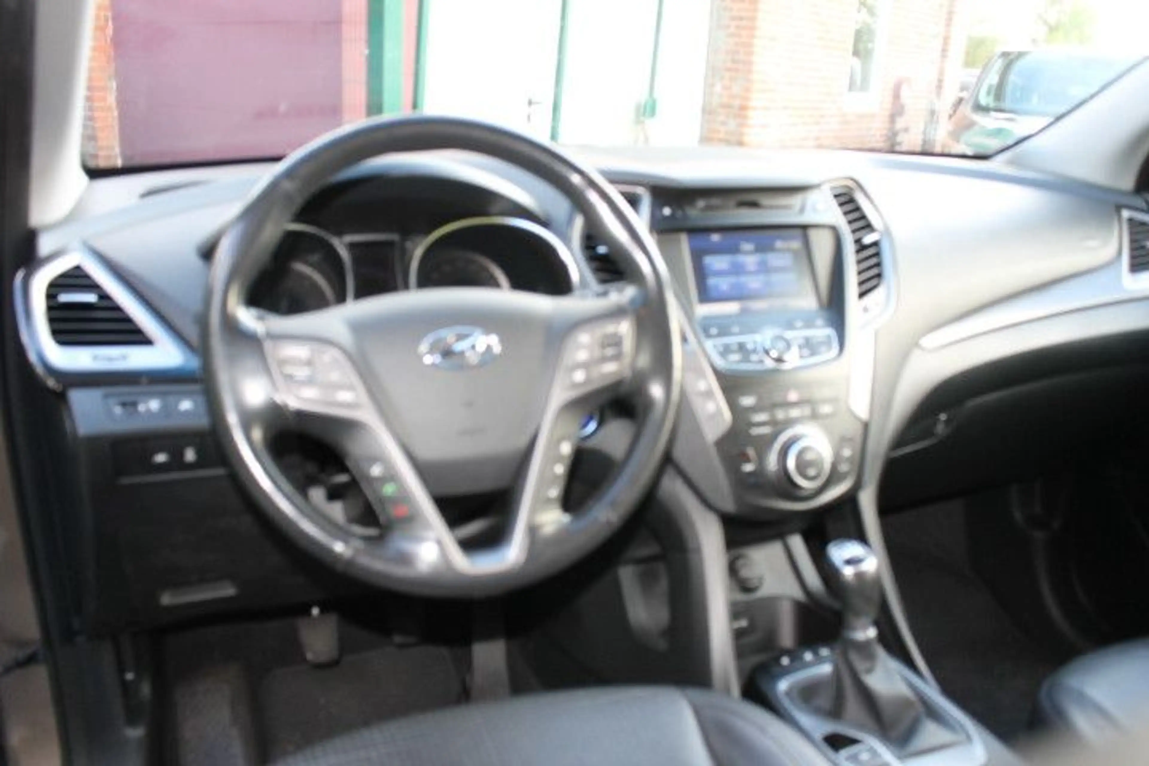 Hyundai SANTA FE Premium 4WD — photo 8