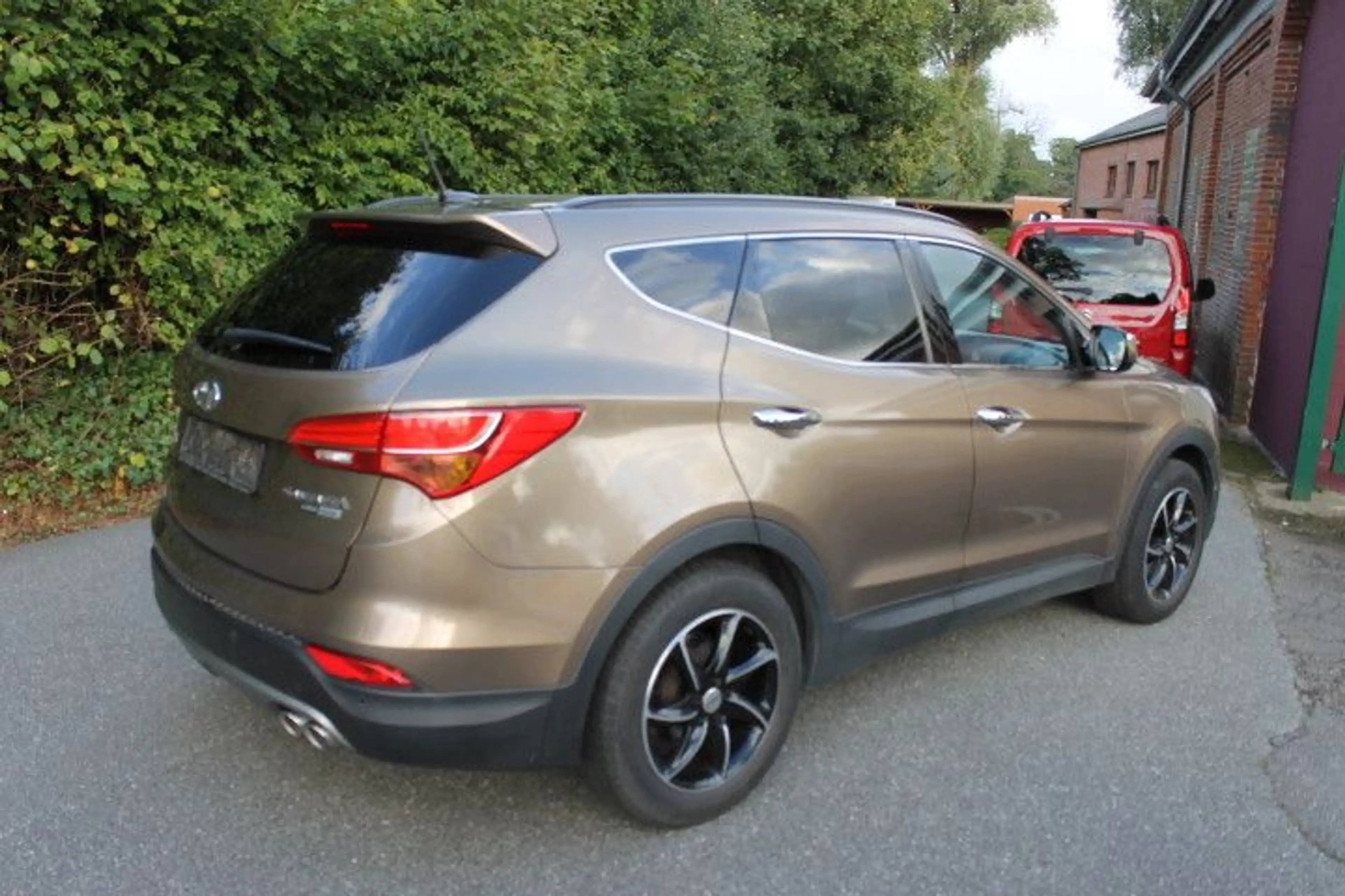 Hyundai SANTA FE Premium 4WD — photo 13