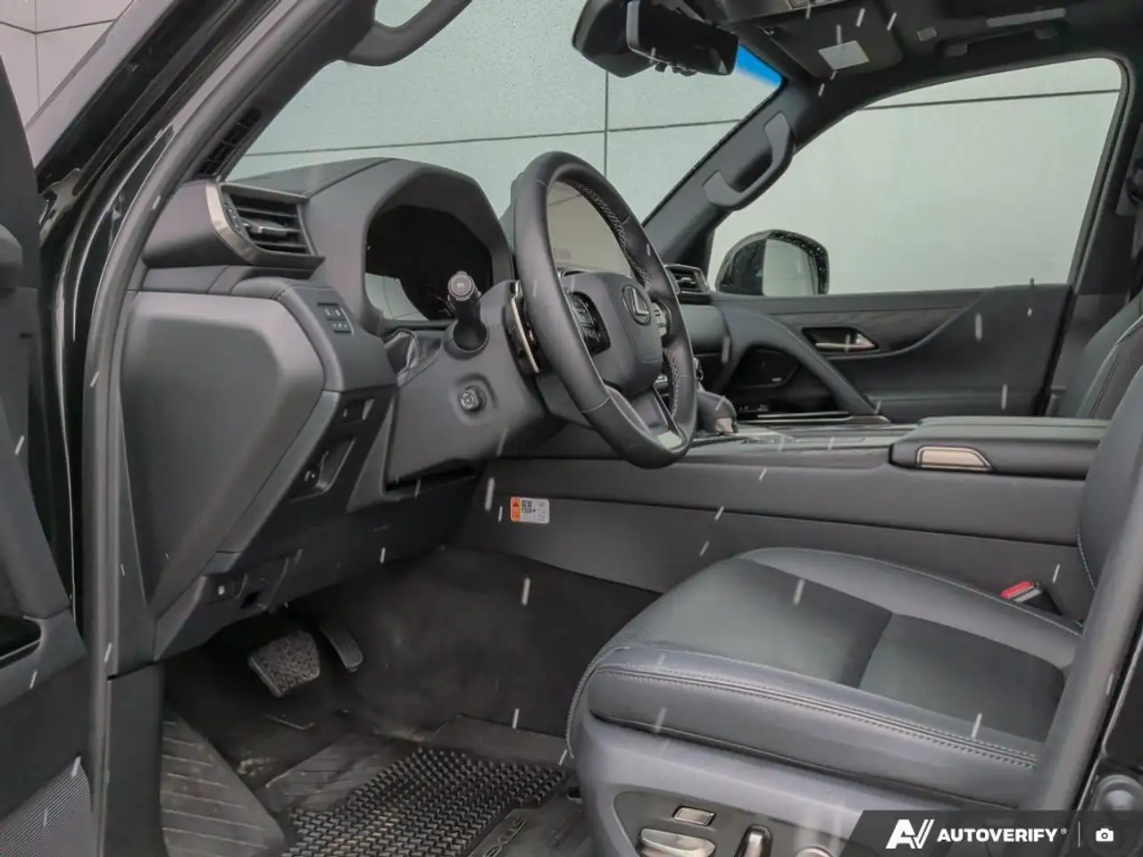 Lexus LX снимка Lexus LX