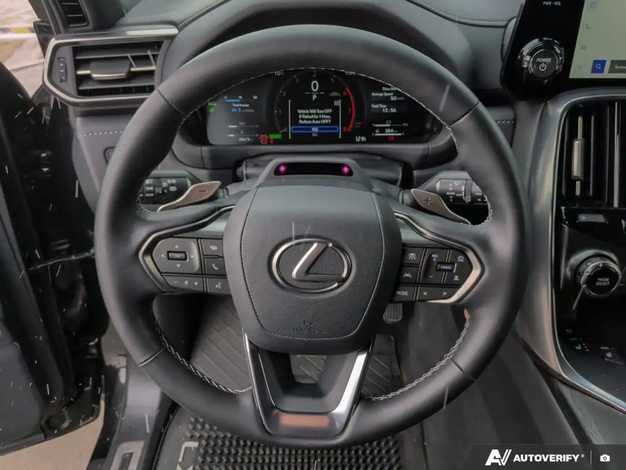 Lexus LX снимка Lexus LX
