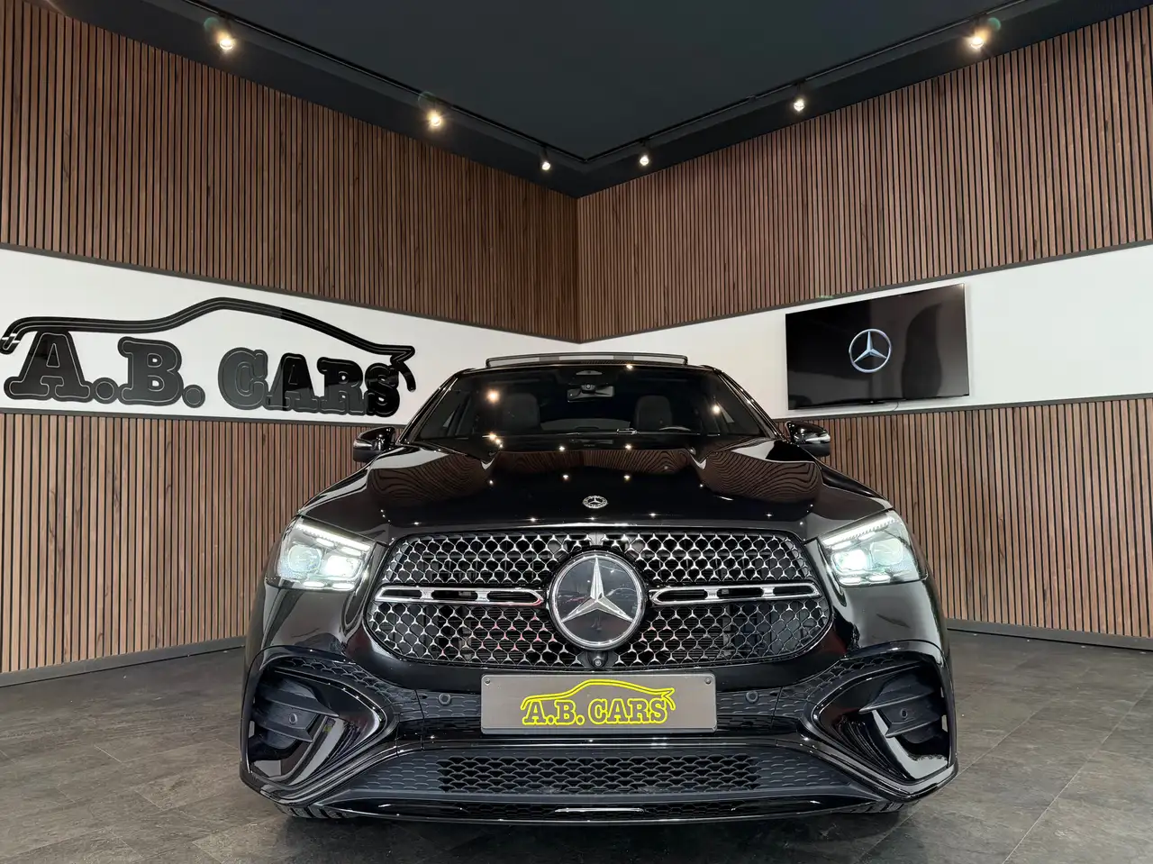 Mercedes-Benz GLE 4-Matic PHEV AMG Line GARANTIE 12MOIS TVA DÉDUC 1ERPRO FULL OPTIONS, миниатюра 2