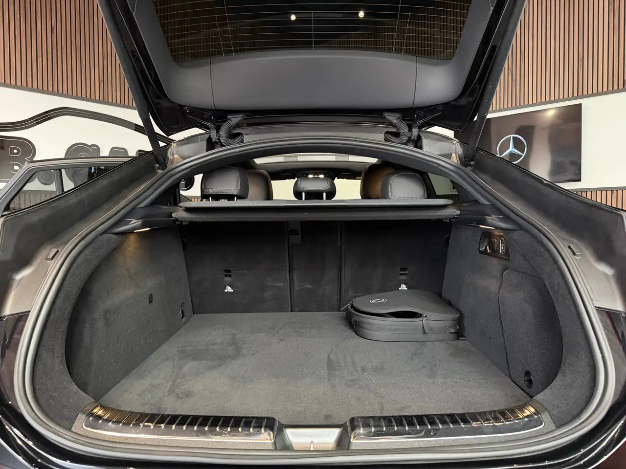 Mercedes-Benz GLE 4-Matic PHEV AMG Line GARANTIE 12MOIS TVA DÉDUC 1ERPRO FULL OPTIONS, миниатюра 26