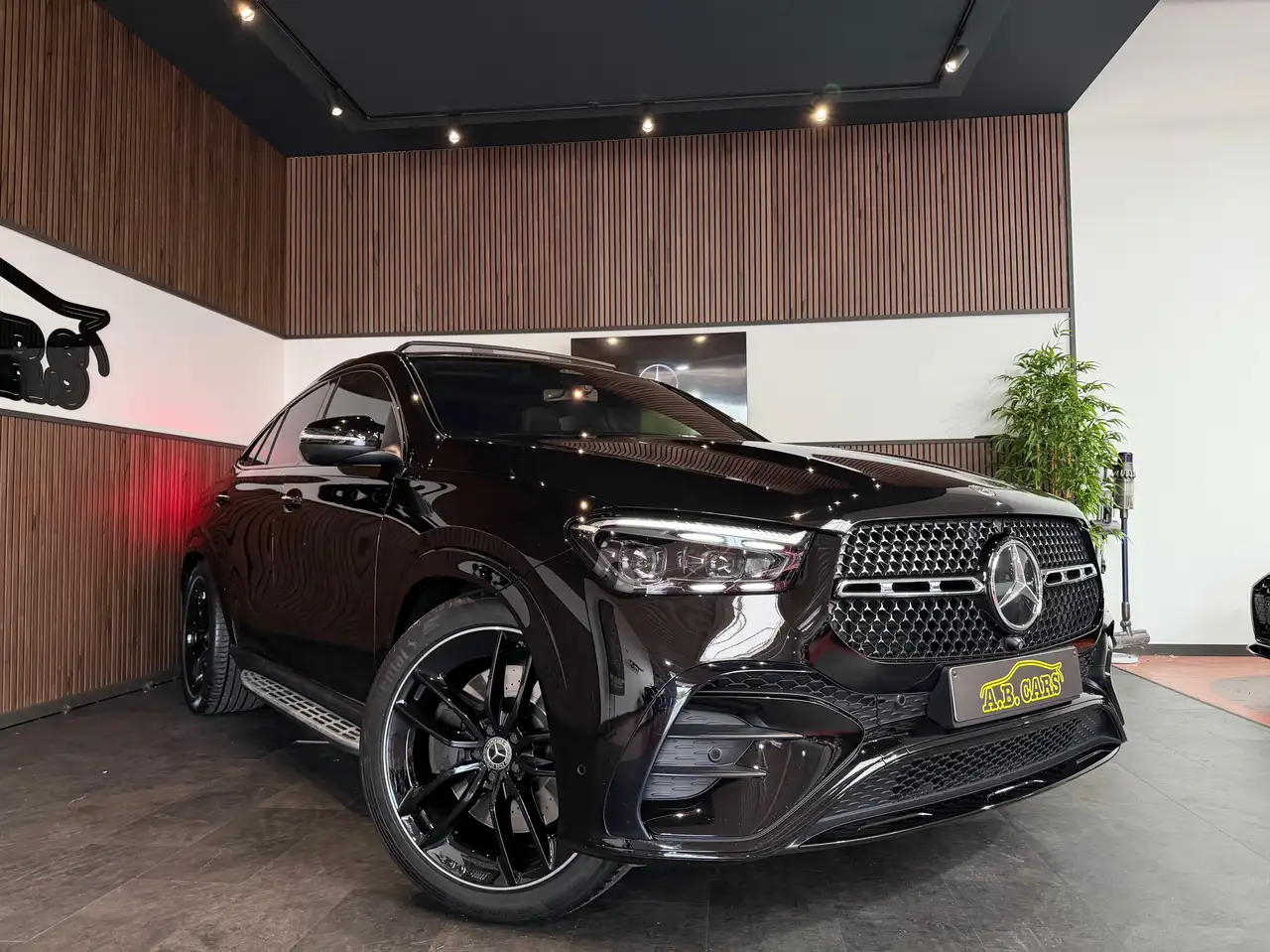 Mercedes-Benz GLE 4-Matic PHEV AMG Line GARANTIE 12MOIS TVA DÉDUC 1ERPRO FULL OPTIONS, миниатюра 3