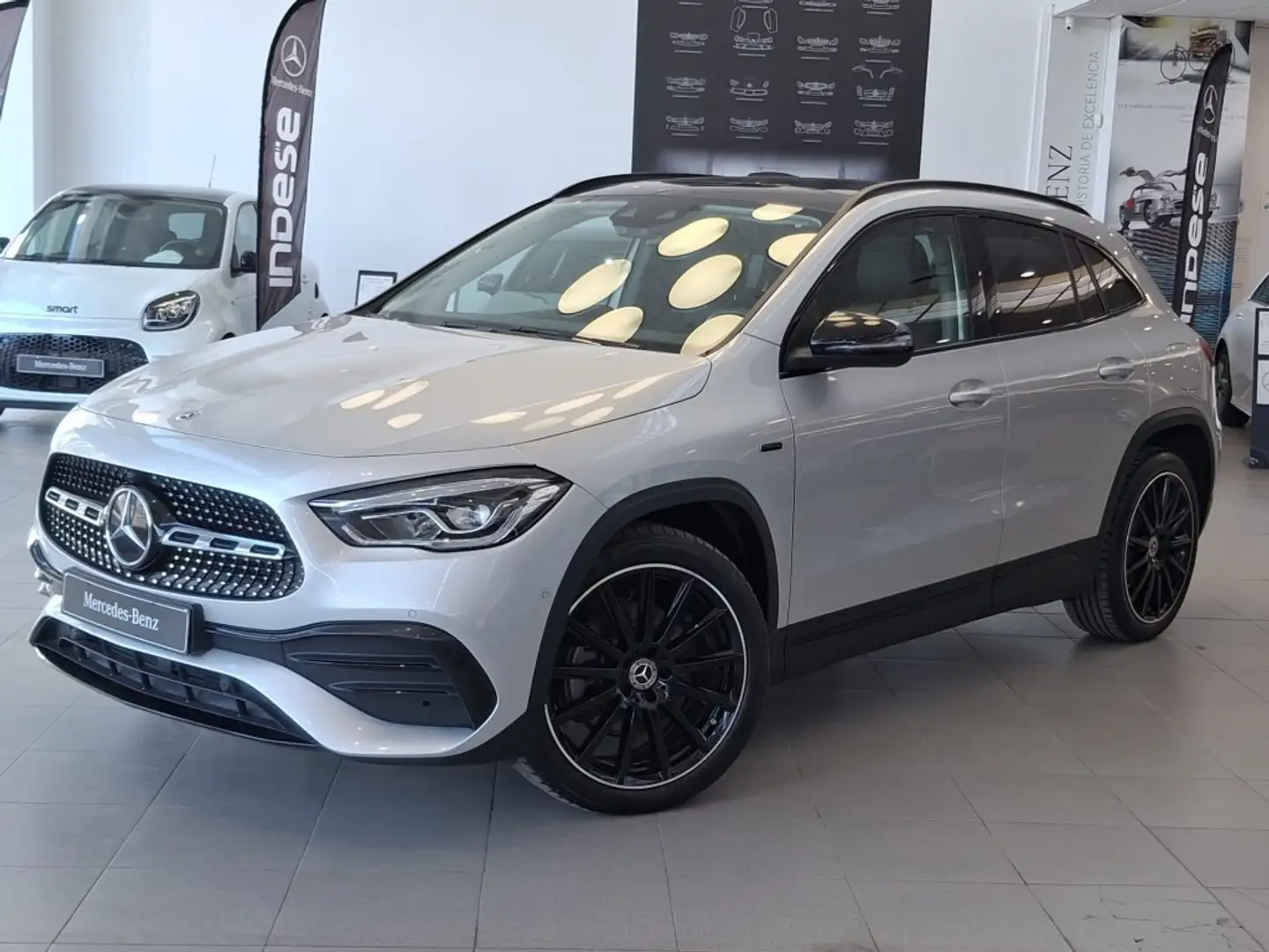 Mercedes-Benz GLA 250 250e Grey - 1