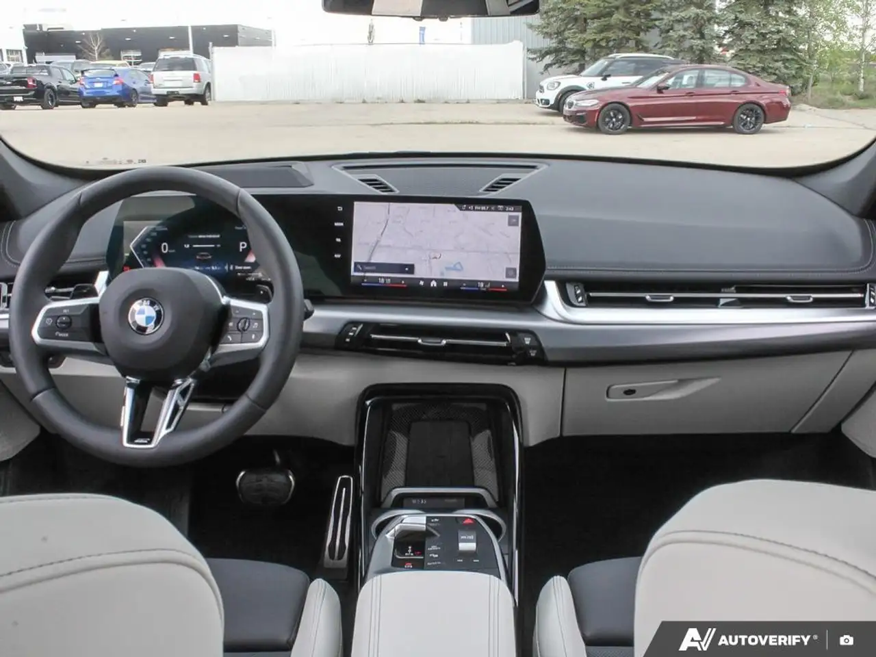 BMW X1 снимка BMW X1