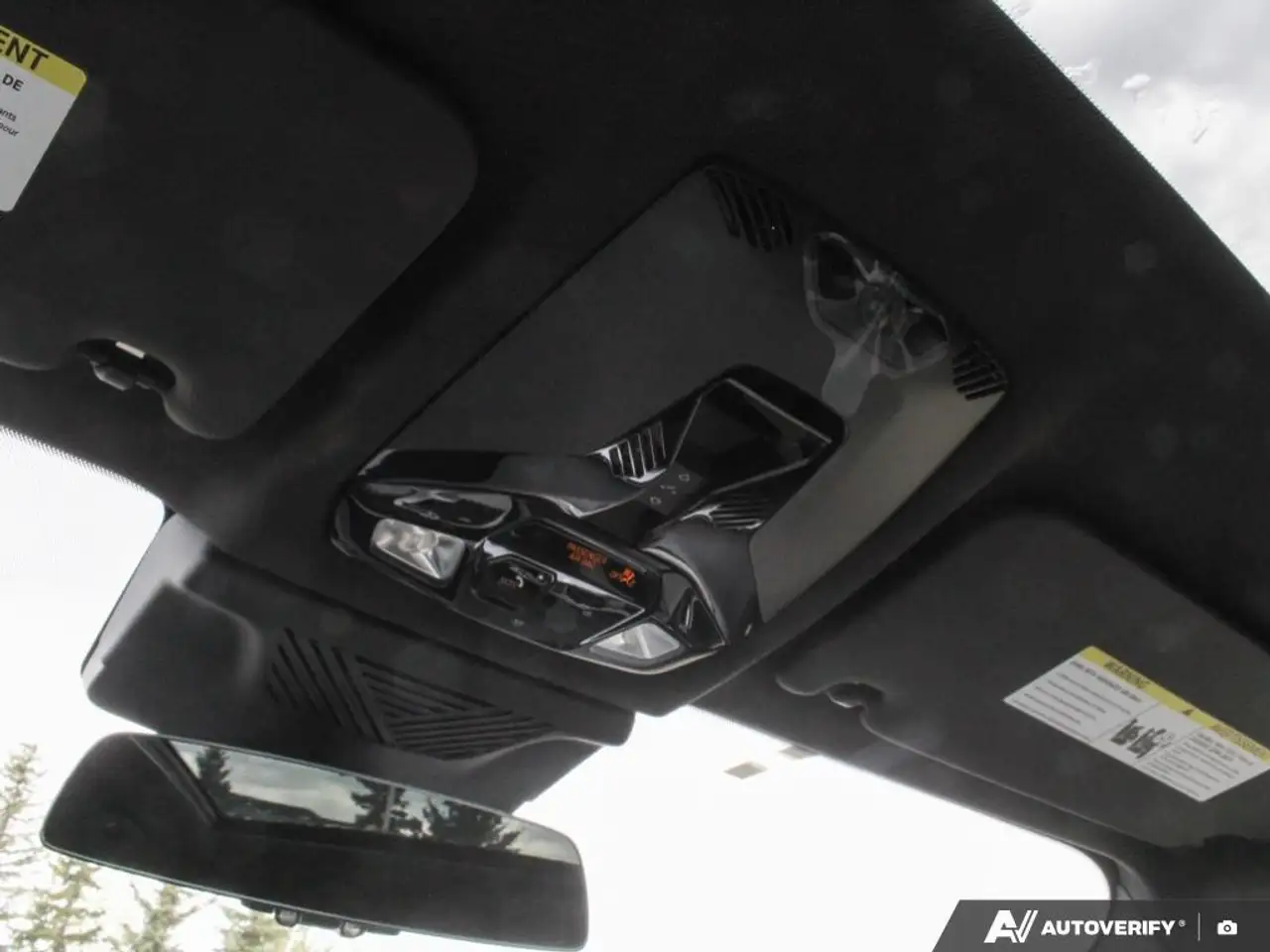 BMW X1 снимка BMW X1