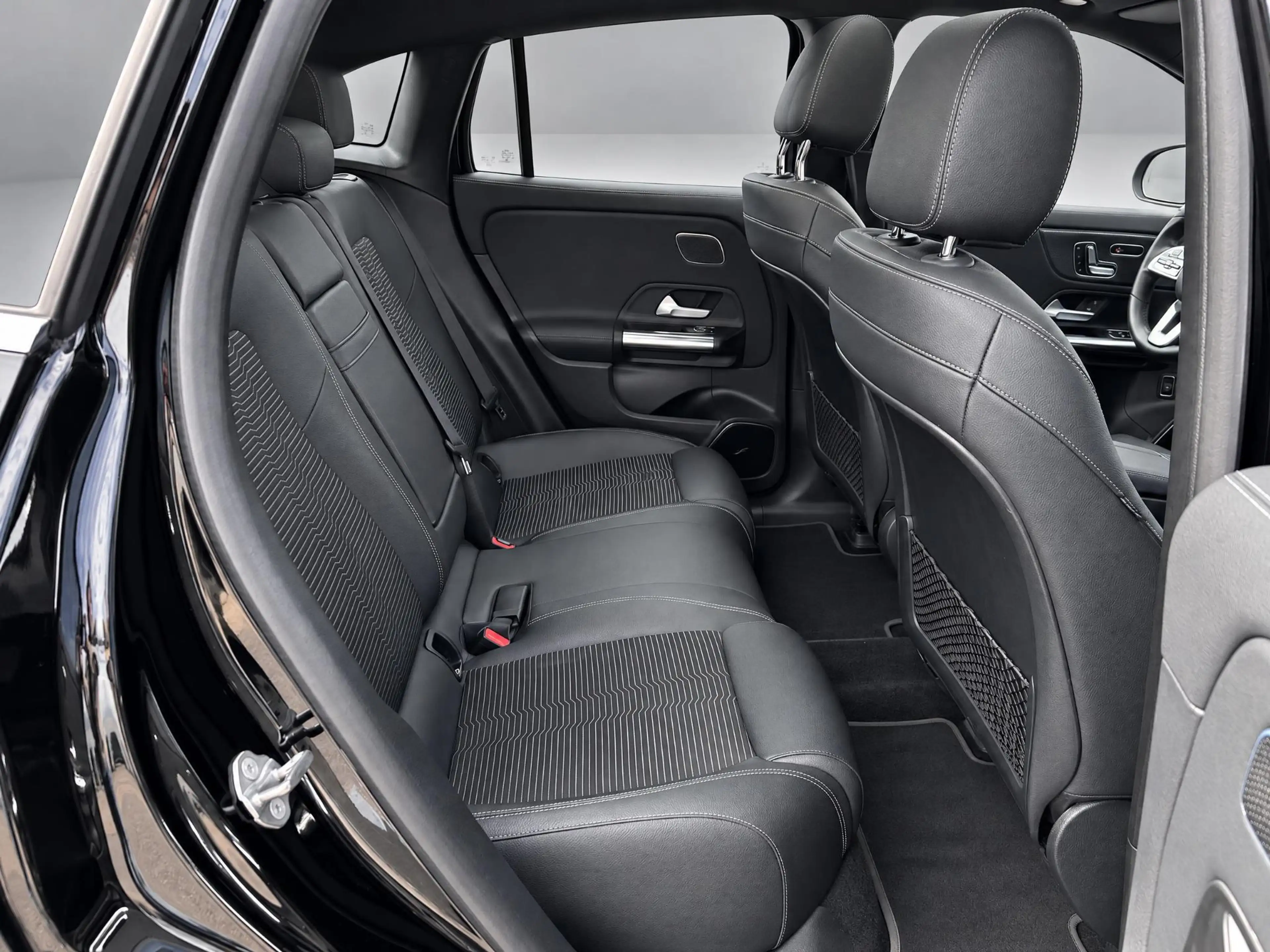 Mercedes-Benz EQA 250 Business Solution Luxury 67 kWh | Panoramadak | Bu — photo 11