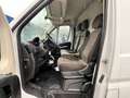 Peugeot Boxer 330 L2H2 2.2 BlueHDi 140cv S&S TG : GF429PL Bianco - thumbnail 10