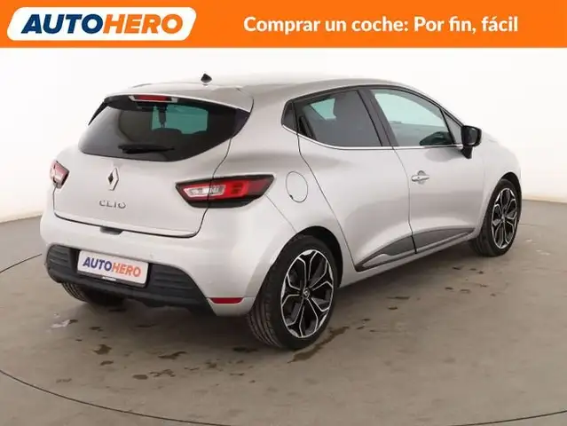 Renault Clio view 6