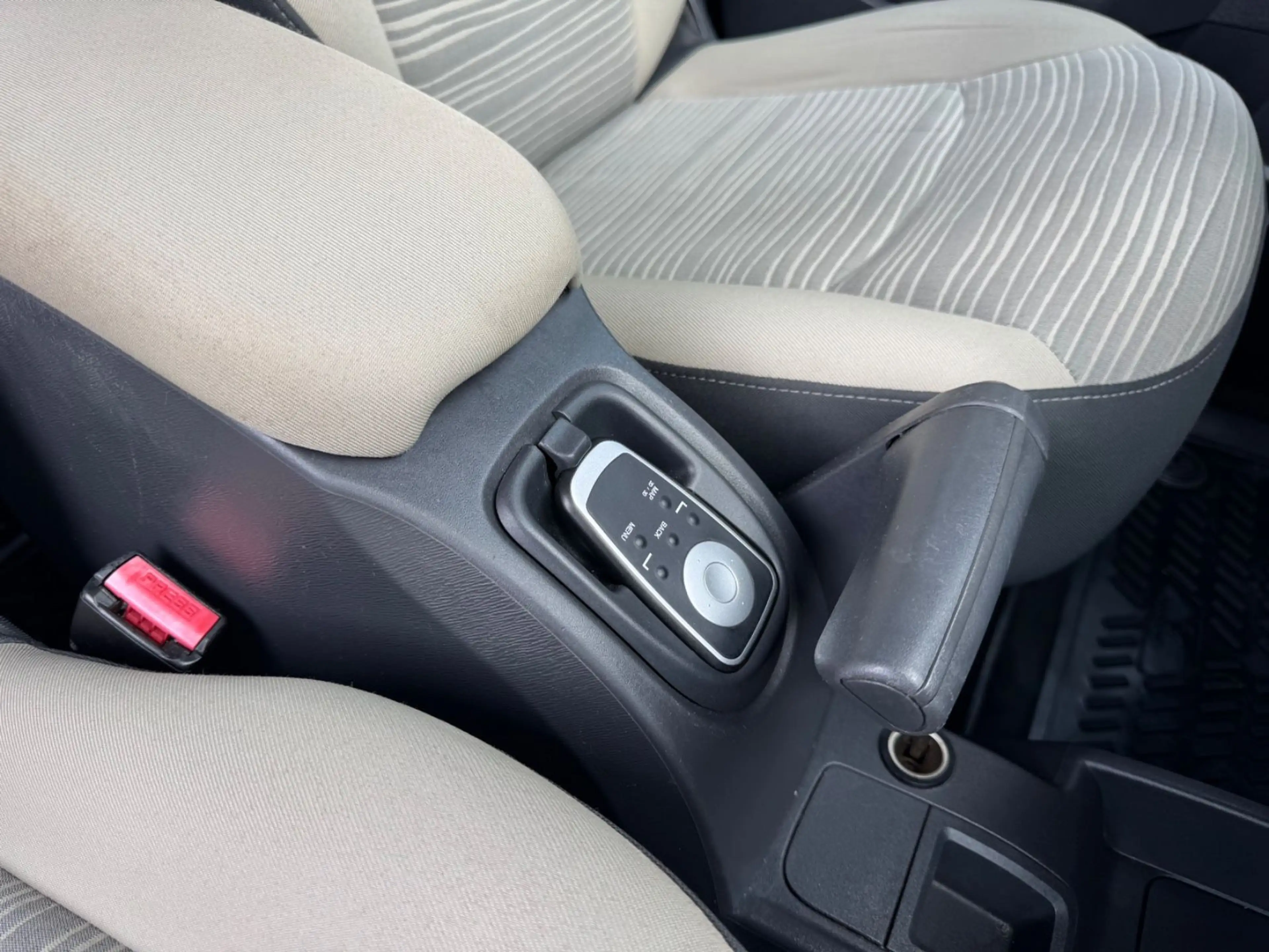 Renault Kangoo Happy Family, Zahnriemen Neu — photo 14
