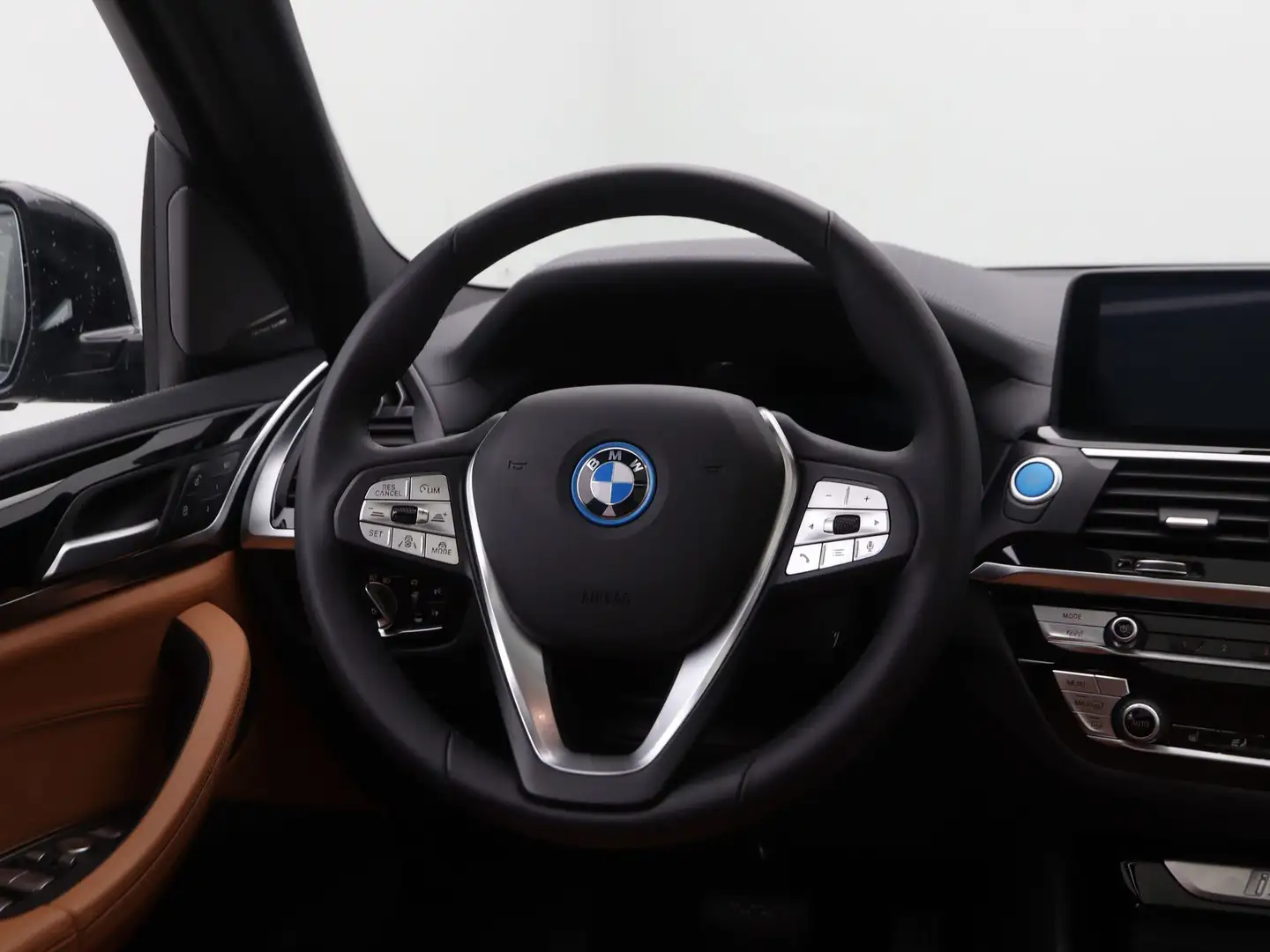BMW iX3 High Executive 80 kWh Zwart - 2