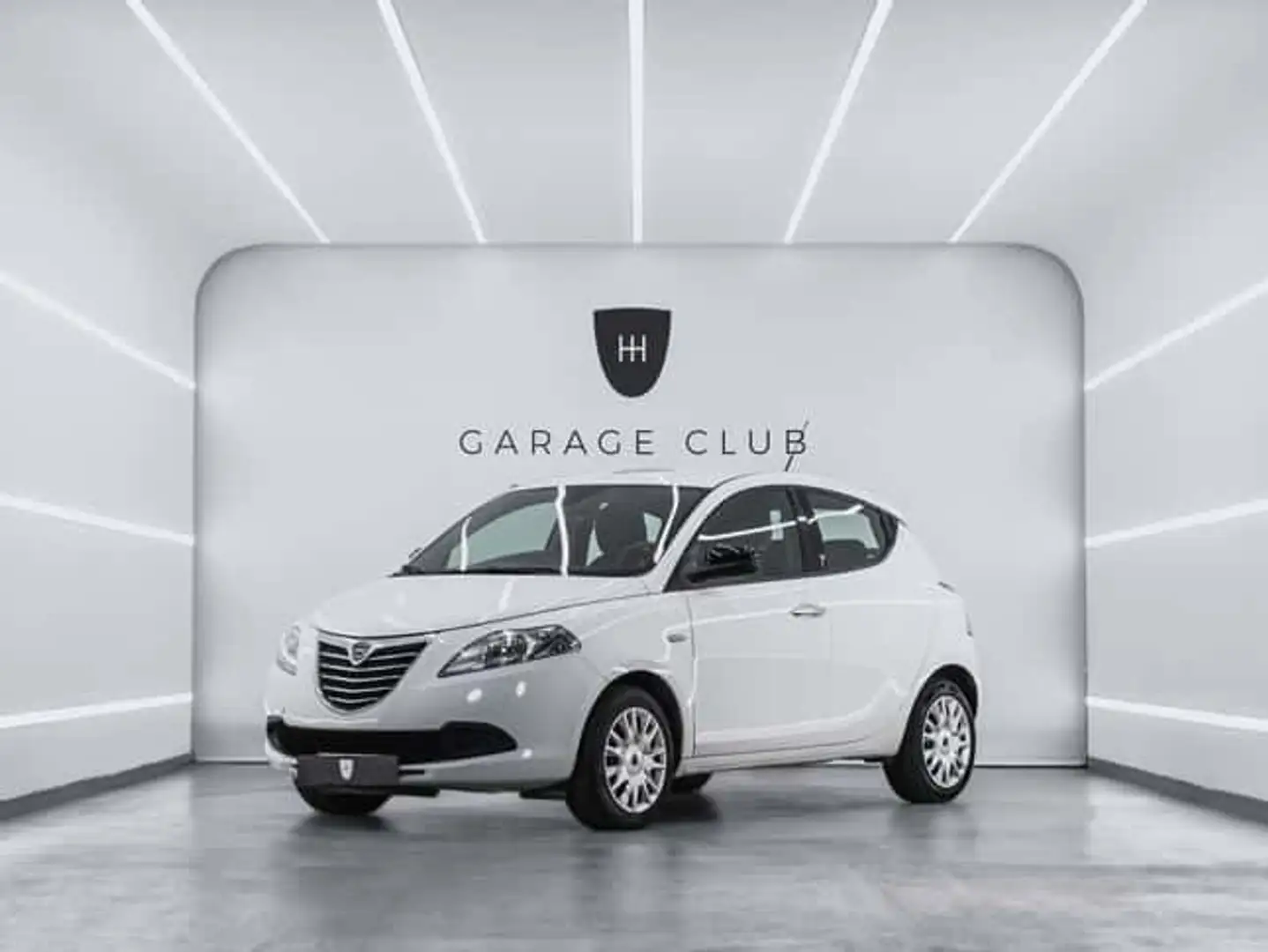 Lancia Ypsilon 1.2 evo II Silver - 1