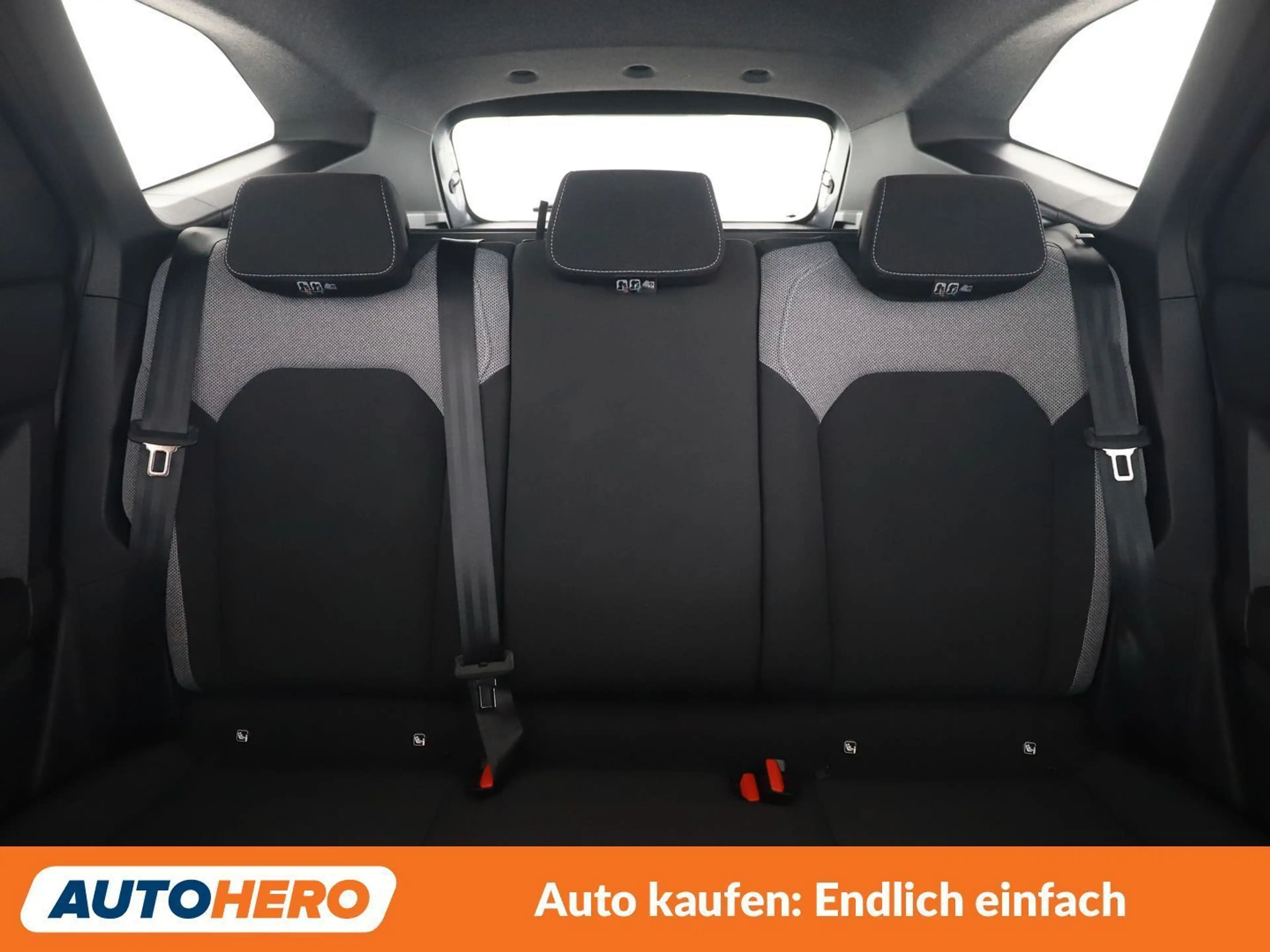 Dacia Bigster 1.8 Hybrid E-Tech Journey — photo 15