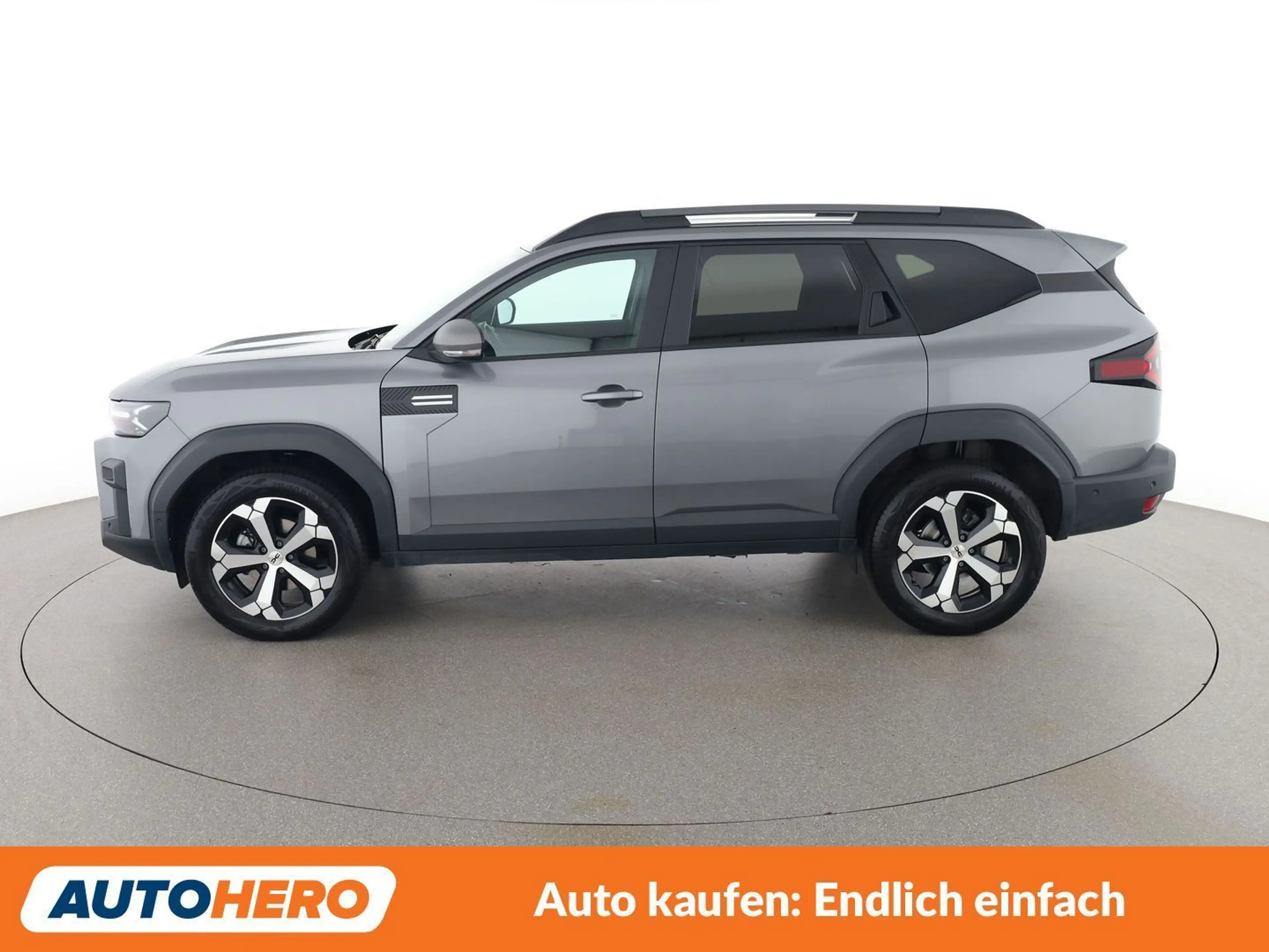 Dacia Bigster 1.8 Hybrid E-Tech Journey — photo 3