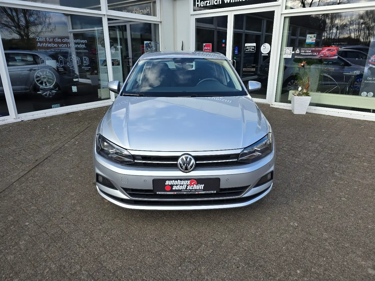Volkswagen Polo 1.0 TGI CNG Comfort Line Silber - 2
