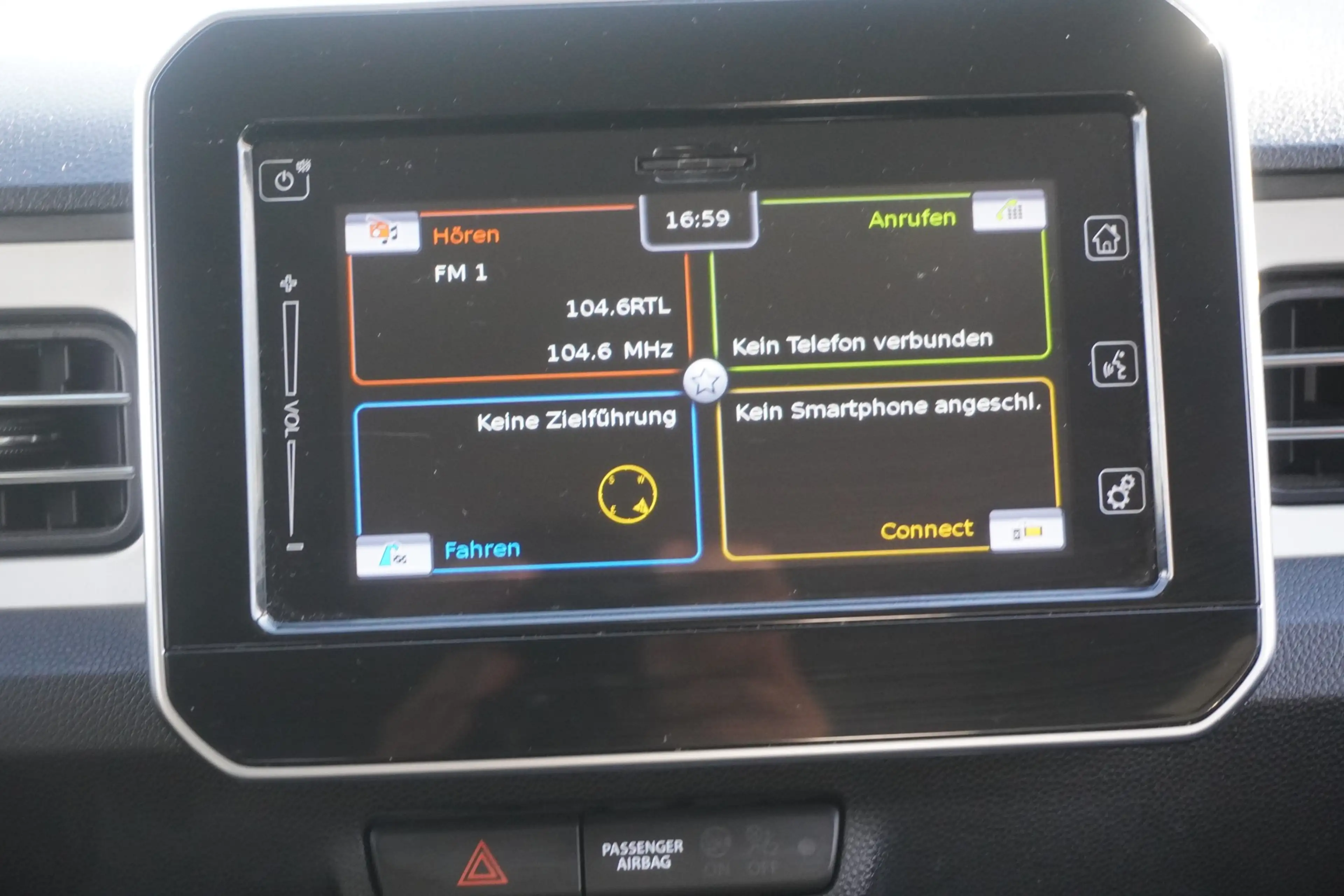 Suzuki Ignis 1.2 M-Hybrid LED Navi Kamera Tempomat DAB — photo 15