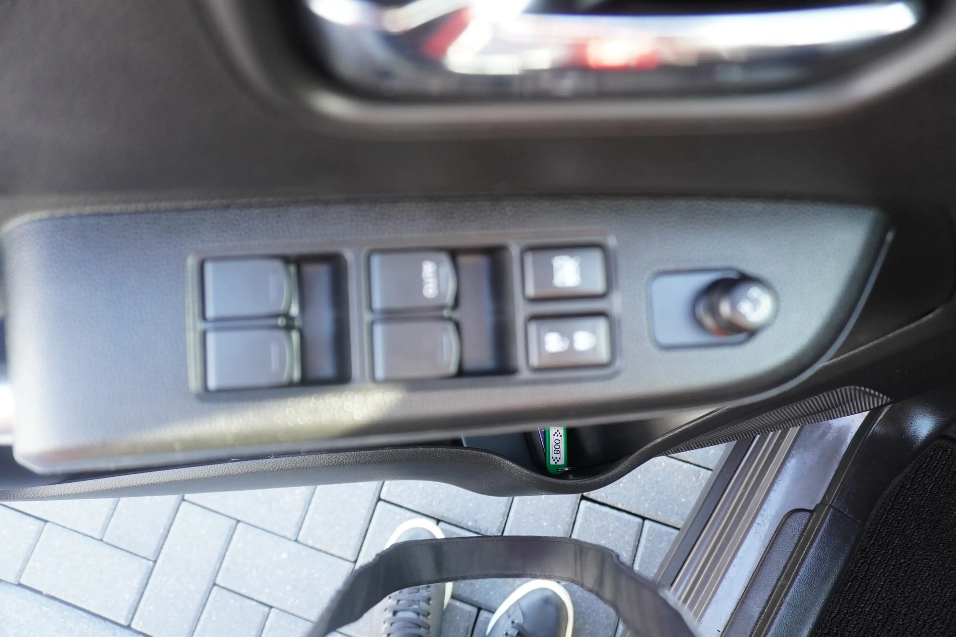 Suzuki Ignis 1.2 M-Hybrid LED Navi Kamera Tempomat DAB — photo 8