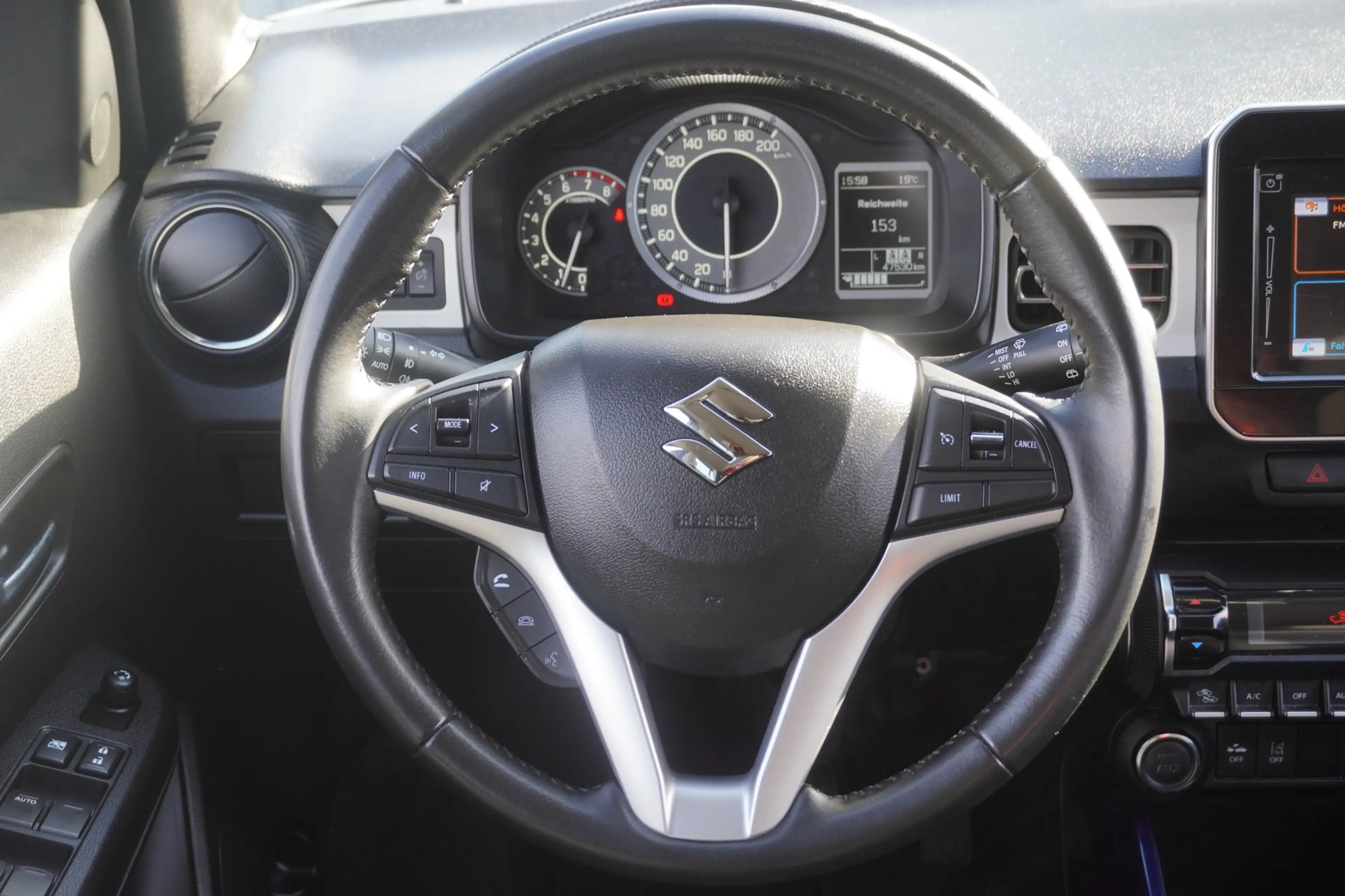Suzuki Ignis 1.2 M-Hybrid LED Navi Kamera Tempomat DAB — photo 14