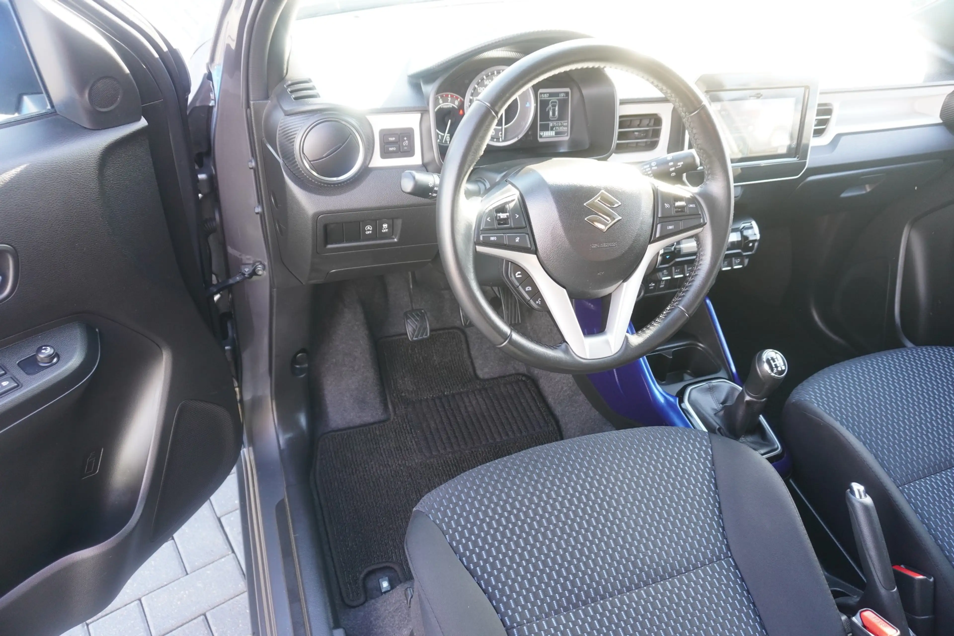 Suzuki Ignis 1.2 M-Hybrid LED Navi Kamera Tempomat DAB — photo 7