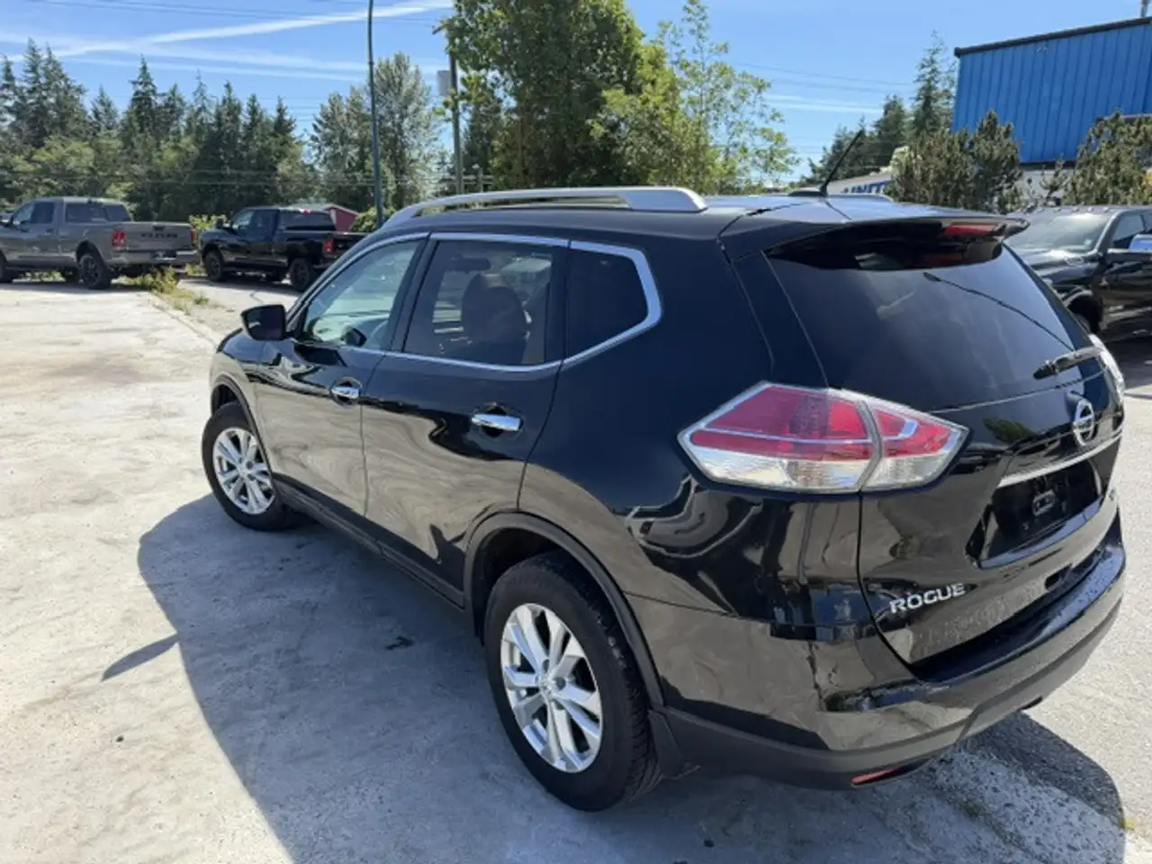 Nissan Rogue photo Nissan Rogue