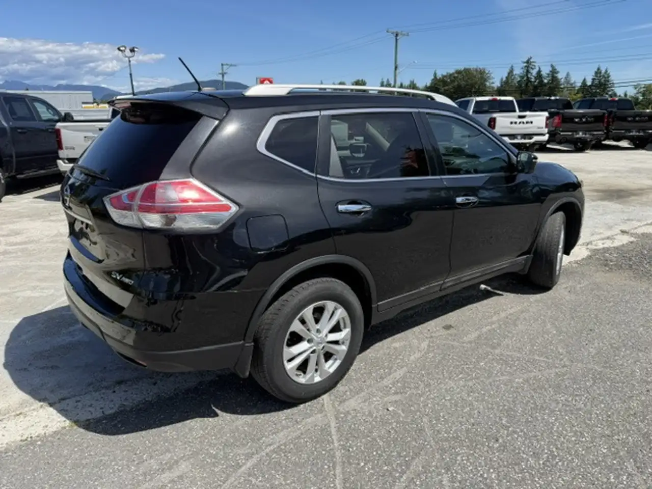 Nissan Rogue photo Nissan Rogue