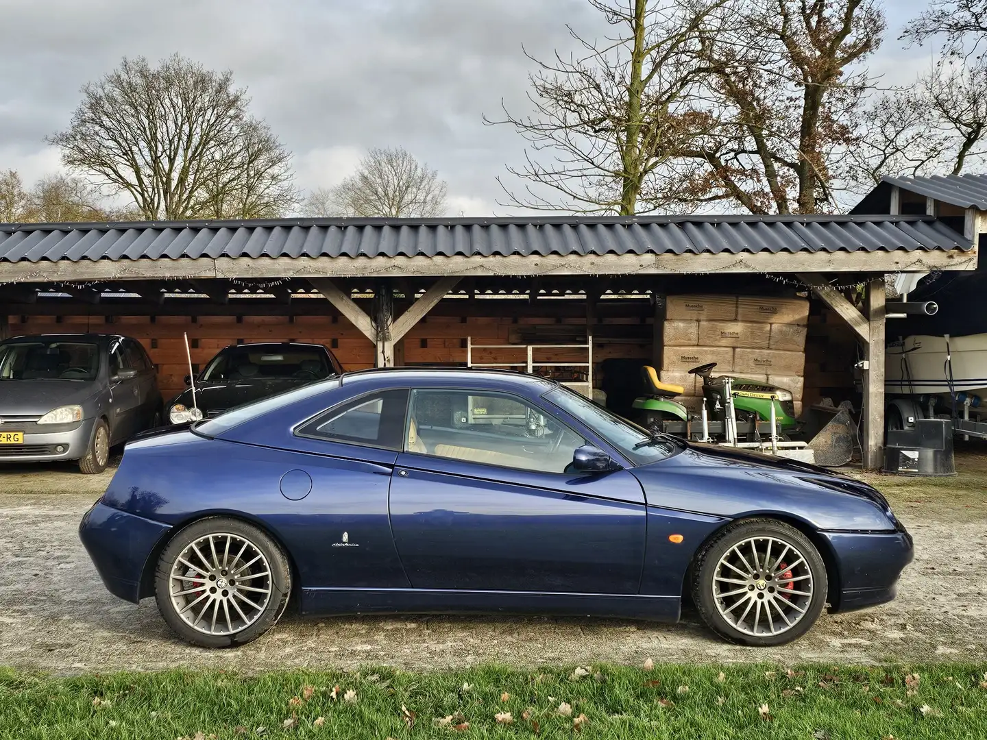 Alfa Romeo GTV 2.0-16V Leder - Nwe distributie Albastru - 2