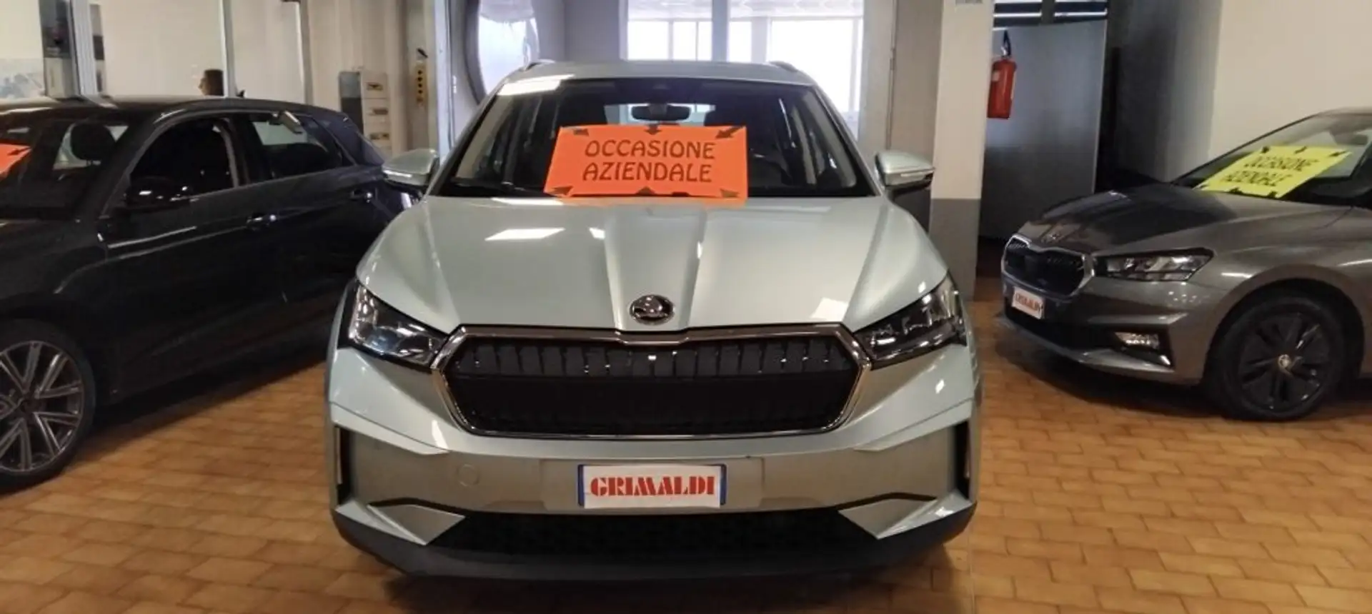 Skoda Enyaq iV Enyaq 60 63 Kwh RANGE 434 KM Grigio - 2