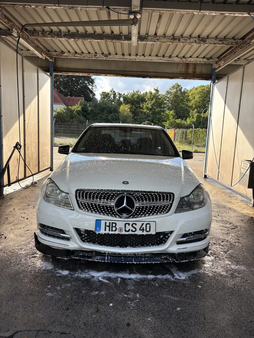 Mercedes-Benz C 220 CDI DPF (BlueEFFICIENCY) 7G-TRONIC - 1