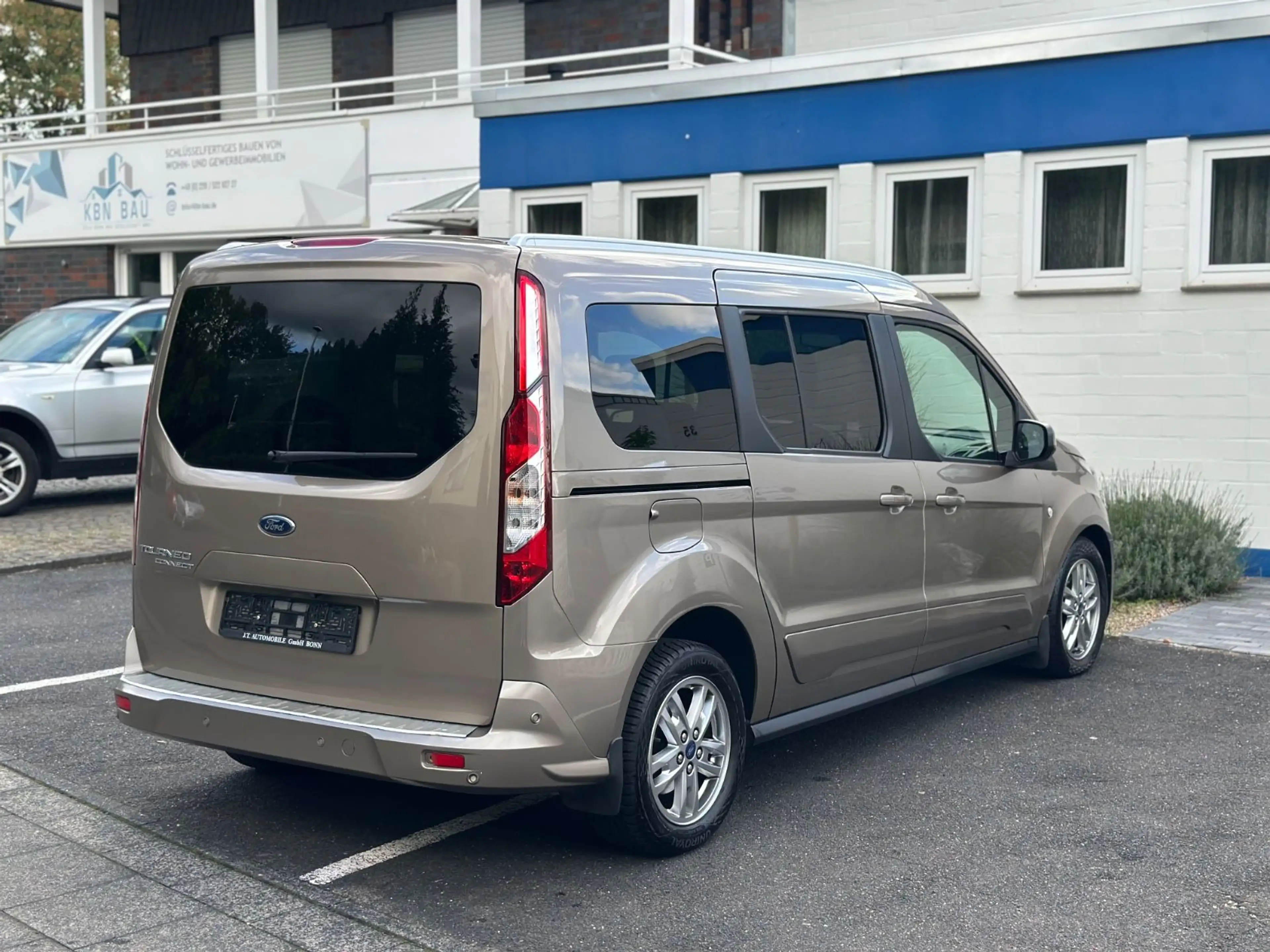 Ford Grand Tourneo Connect Titanium,Auto,52000KM,LED — photo 7