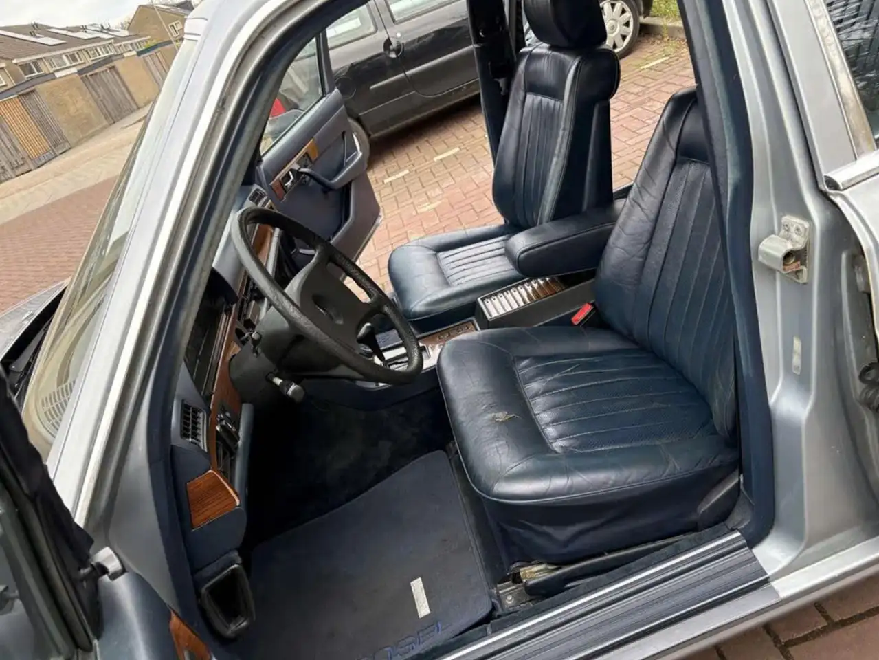 Mercedes-Benz 380 SEL, foto 6