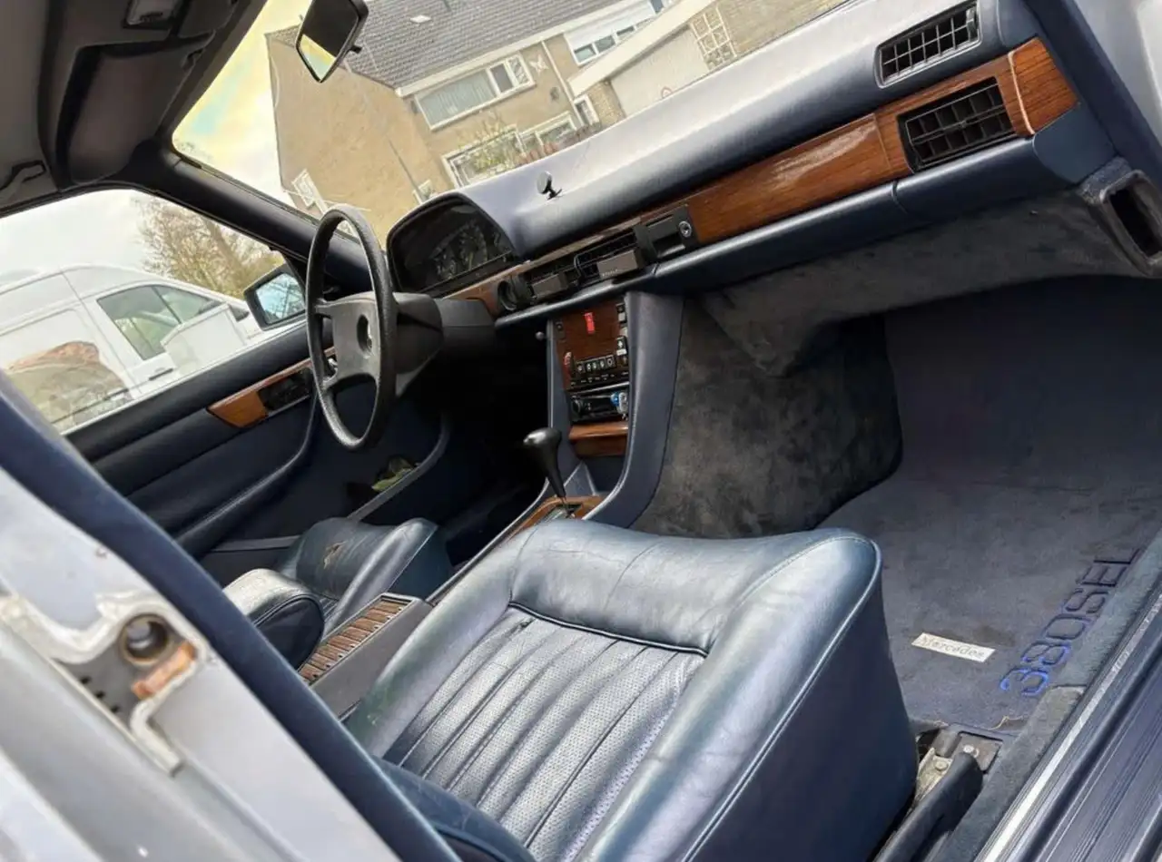 Mercedes-Benz 380 SEL, foto 5