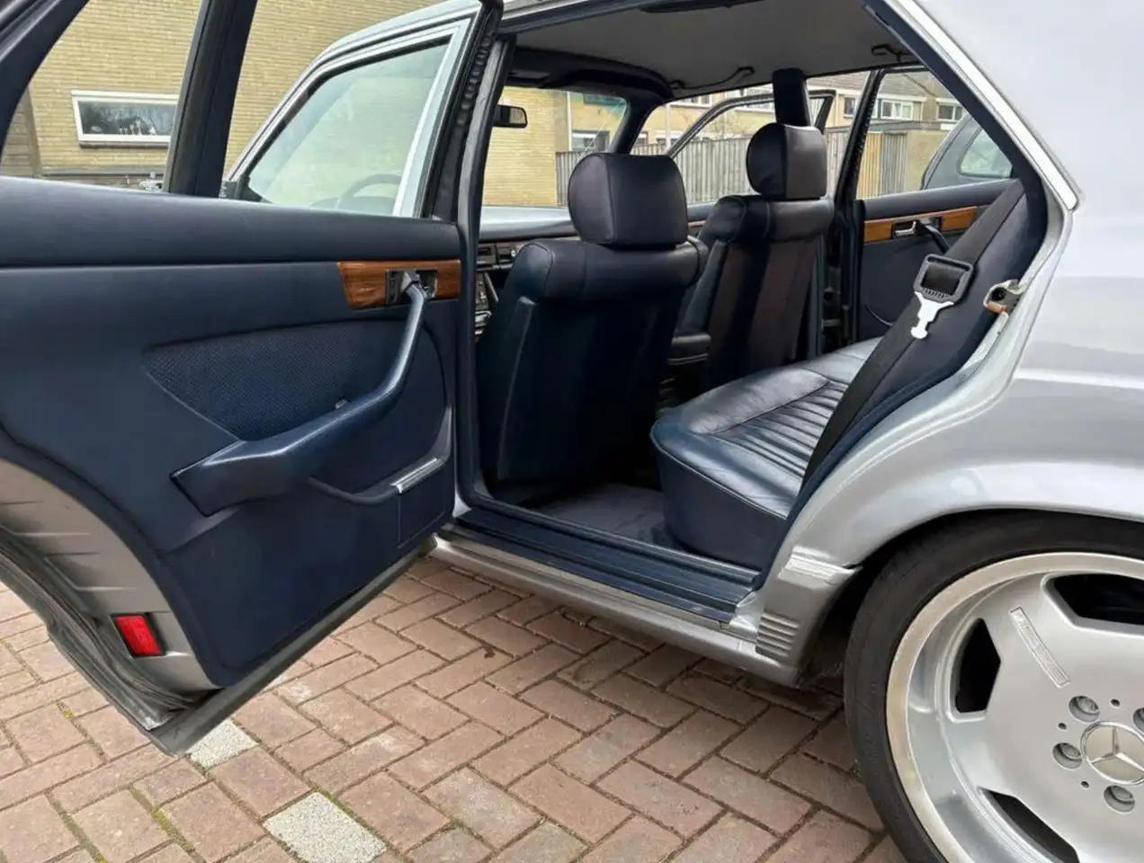 Mercedes-Benz 380 SEL, foto 9