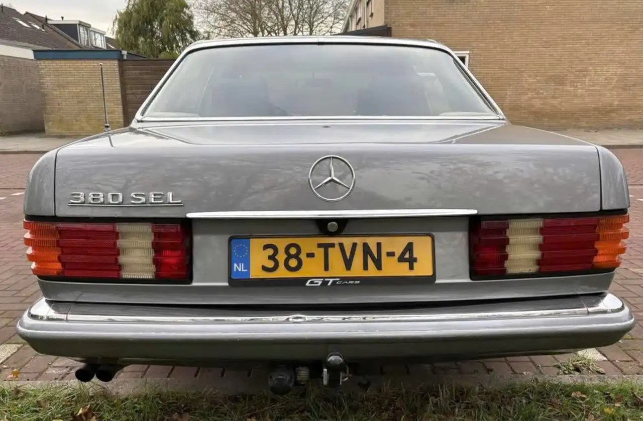 Mercedes-Benz 380 SEL, foto 3