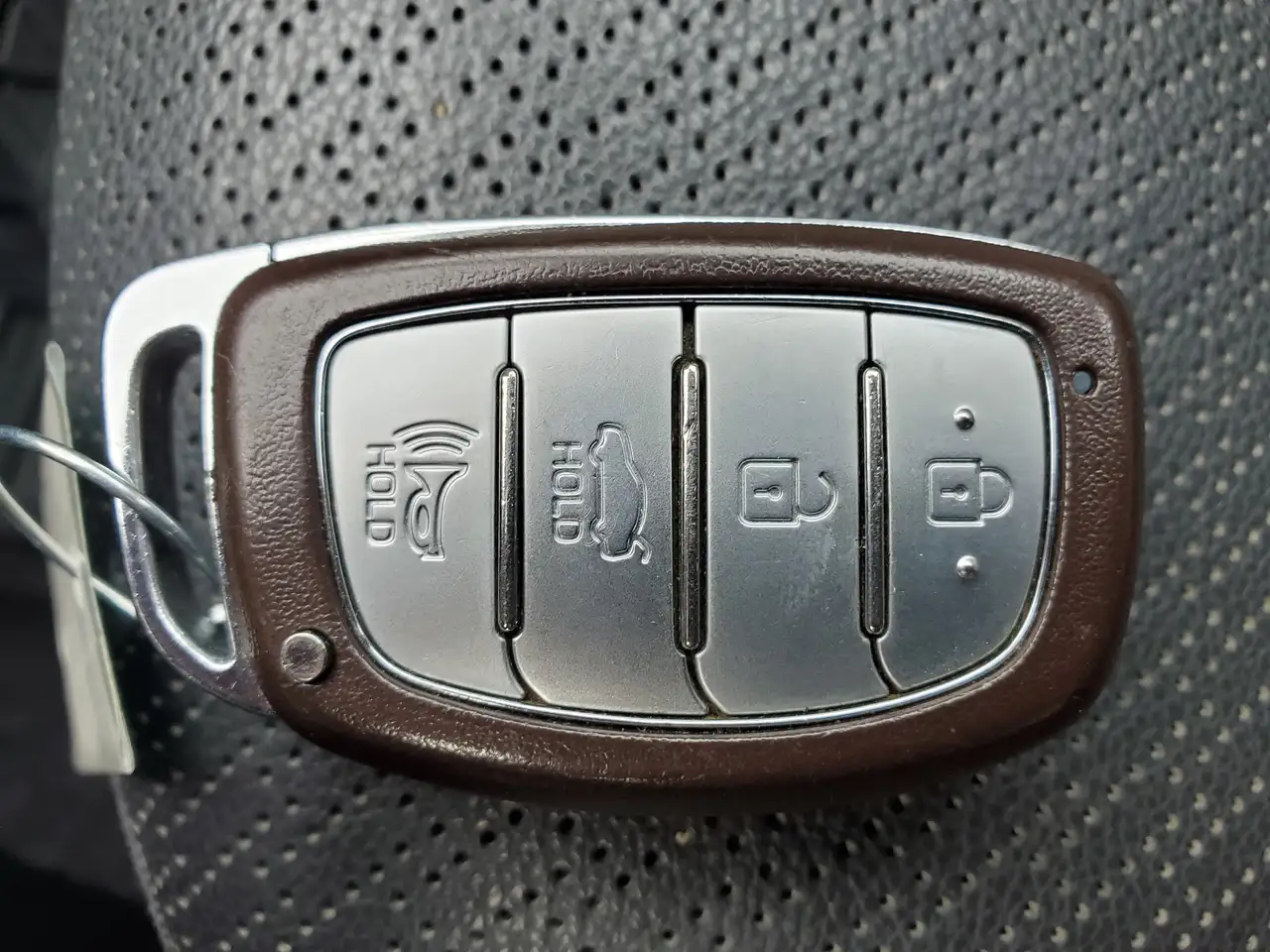 Hyundai ELANTRA снимка Hyundai ELANTRA
