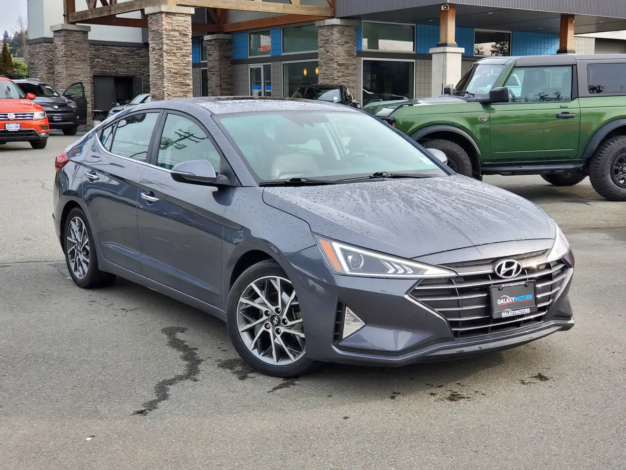 Hyundai ELANTRA снимка Hyundai ELANTRA
