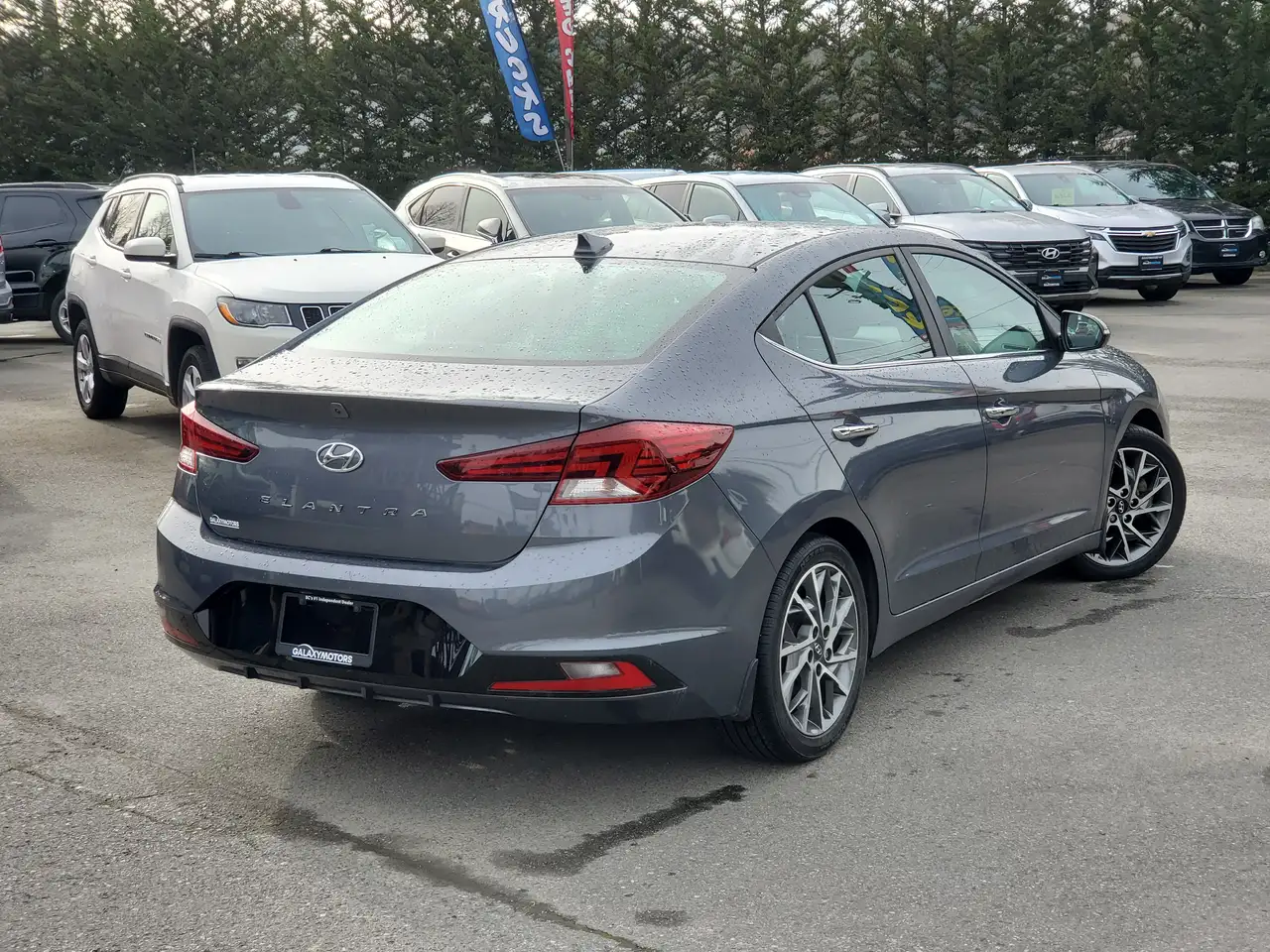 Hyundai ELANTRA снимка Hyundai ELANTRA