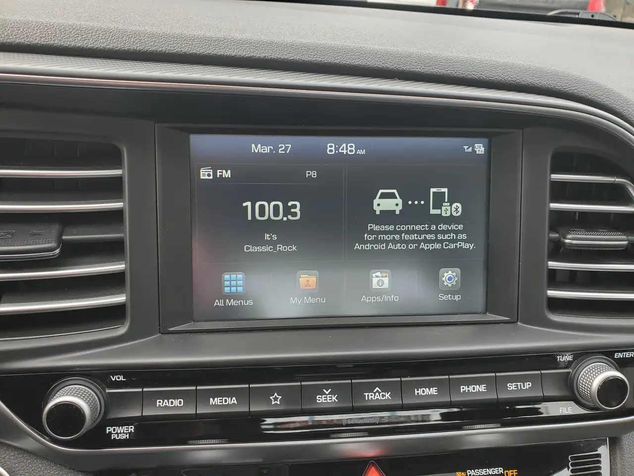 Hyundai ELANTRA снимка Hyundai ELANTRA