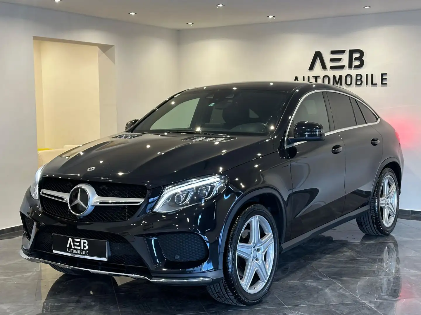 Mercedes-Benz GLE 350 d AMG-Line 4Matic**Park-Paket**SHZ**SK**UVM** Zwart - 1