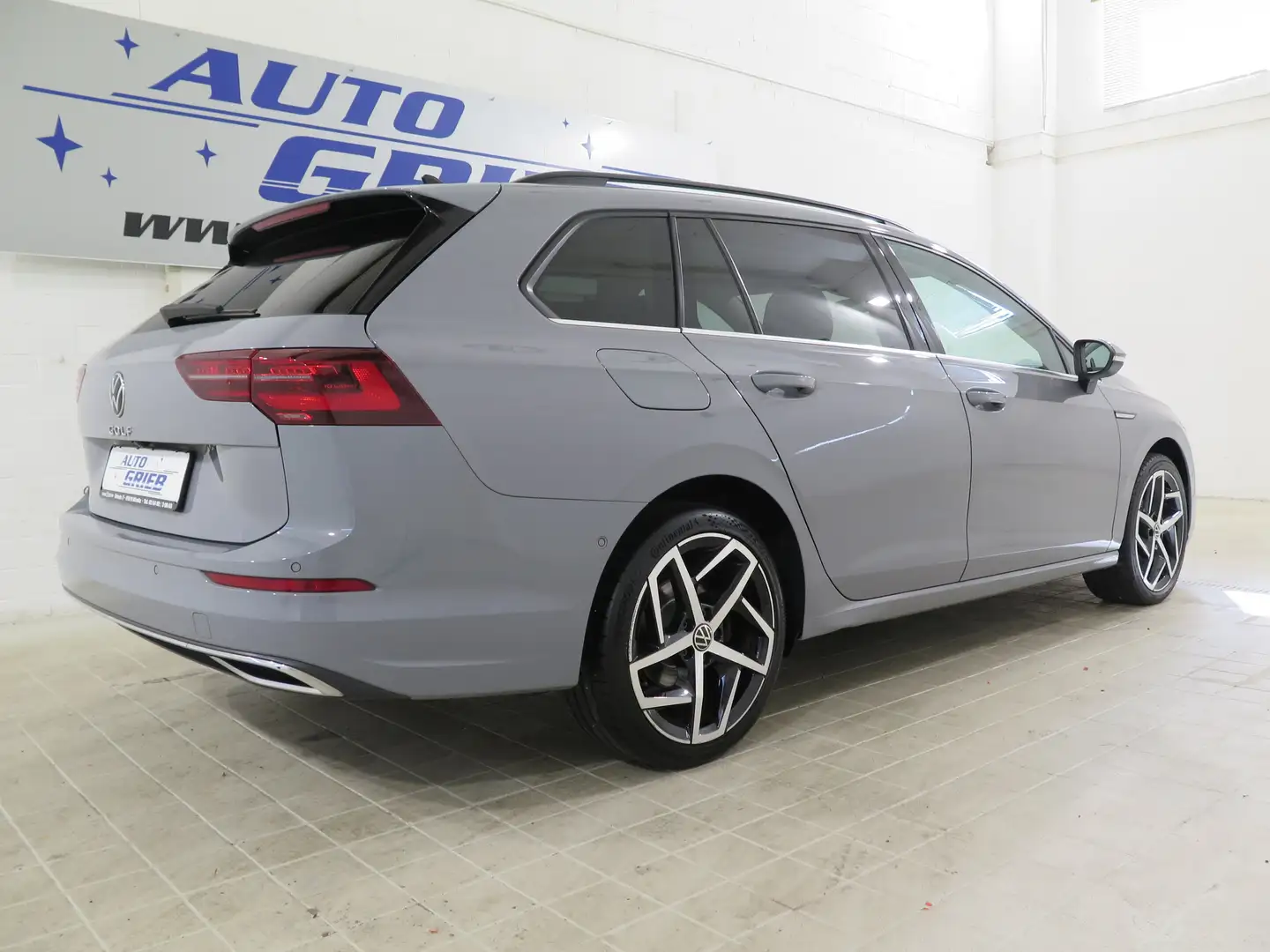 Volkswagen Golf Variant Style Grau - 2